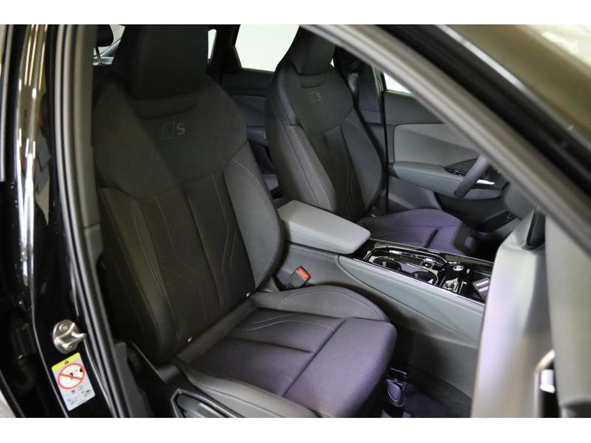 Audi Q3 Sportback (2026) - Photo 12