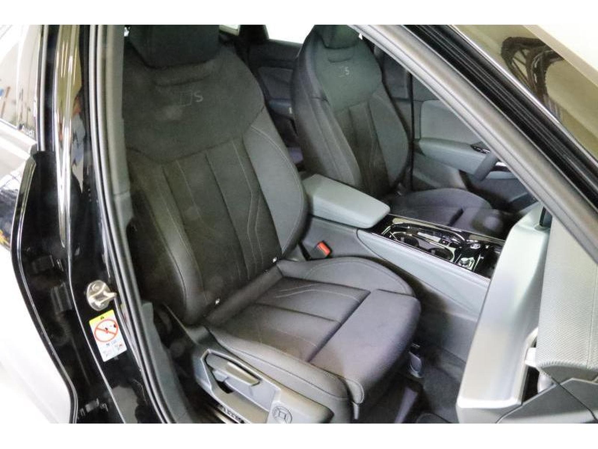 Audi Q3 Sportback (2026) - Photo 12