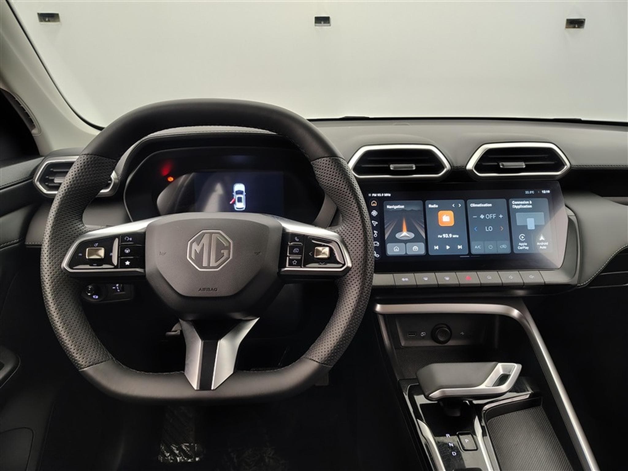 MG ZS Luxury Pack (2025) - Photo 9