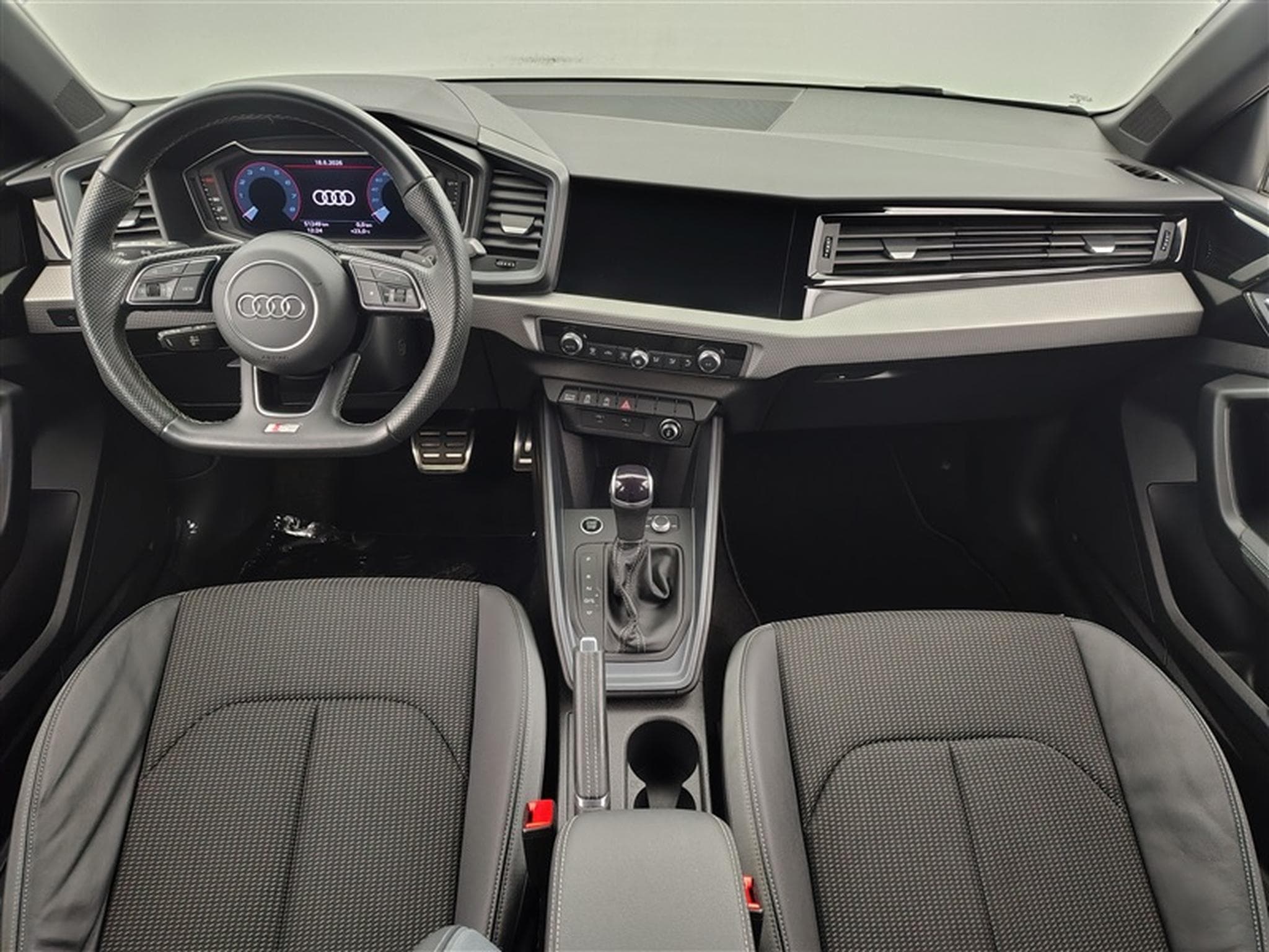 Audi A1 30 TFSI 110cv S-tronic S-Line CARPLAY / FULL LED (2022) - Photo 8