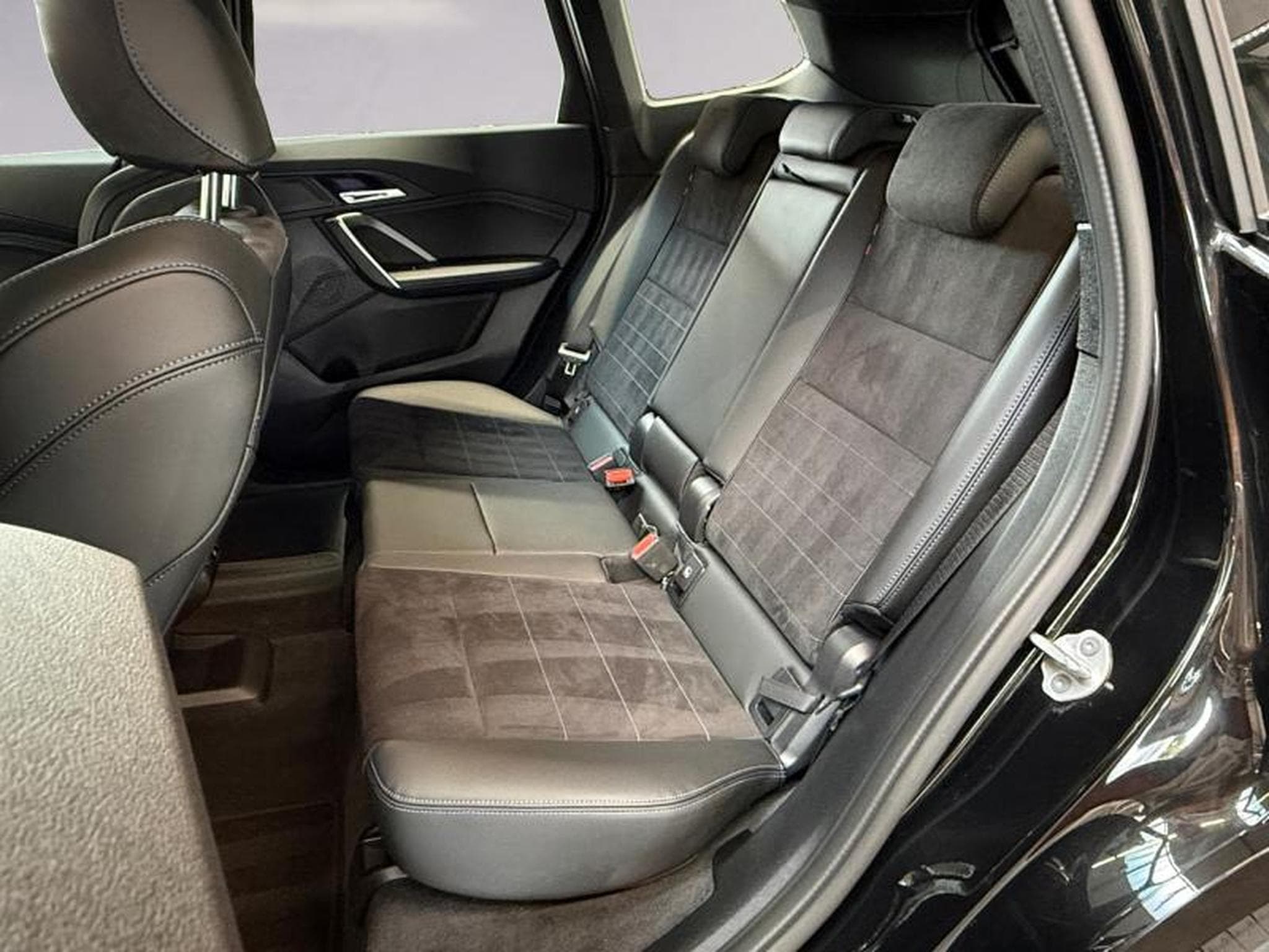 BMW X1 X1 sDrive18i Kit M Sport (2025) - Photo 14