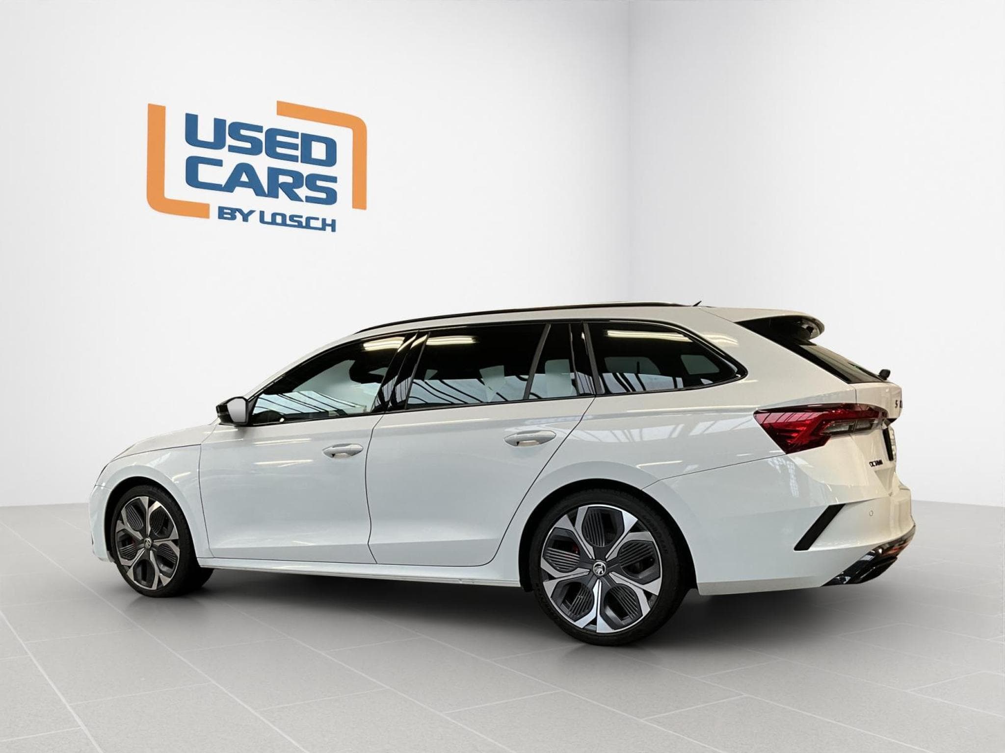 Skoda Octavia Combi+RS+DSG+LED+Navi (2024) - Photo 5
