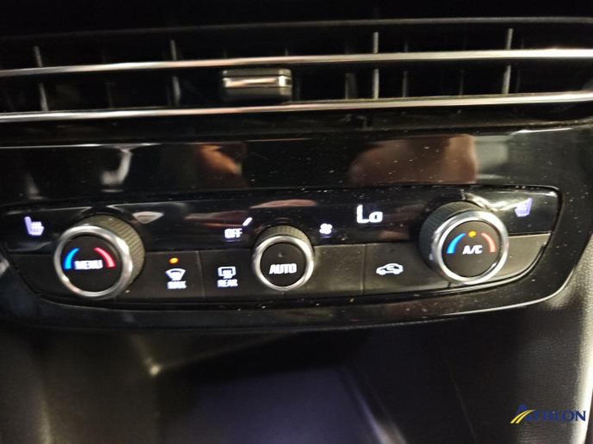 Opel Mokka Mokka e Ultimate SOH 95,3% (2022) - Foto 13