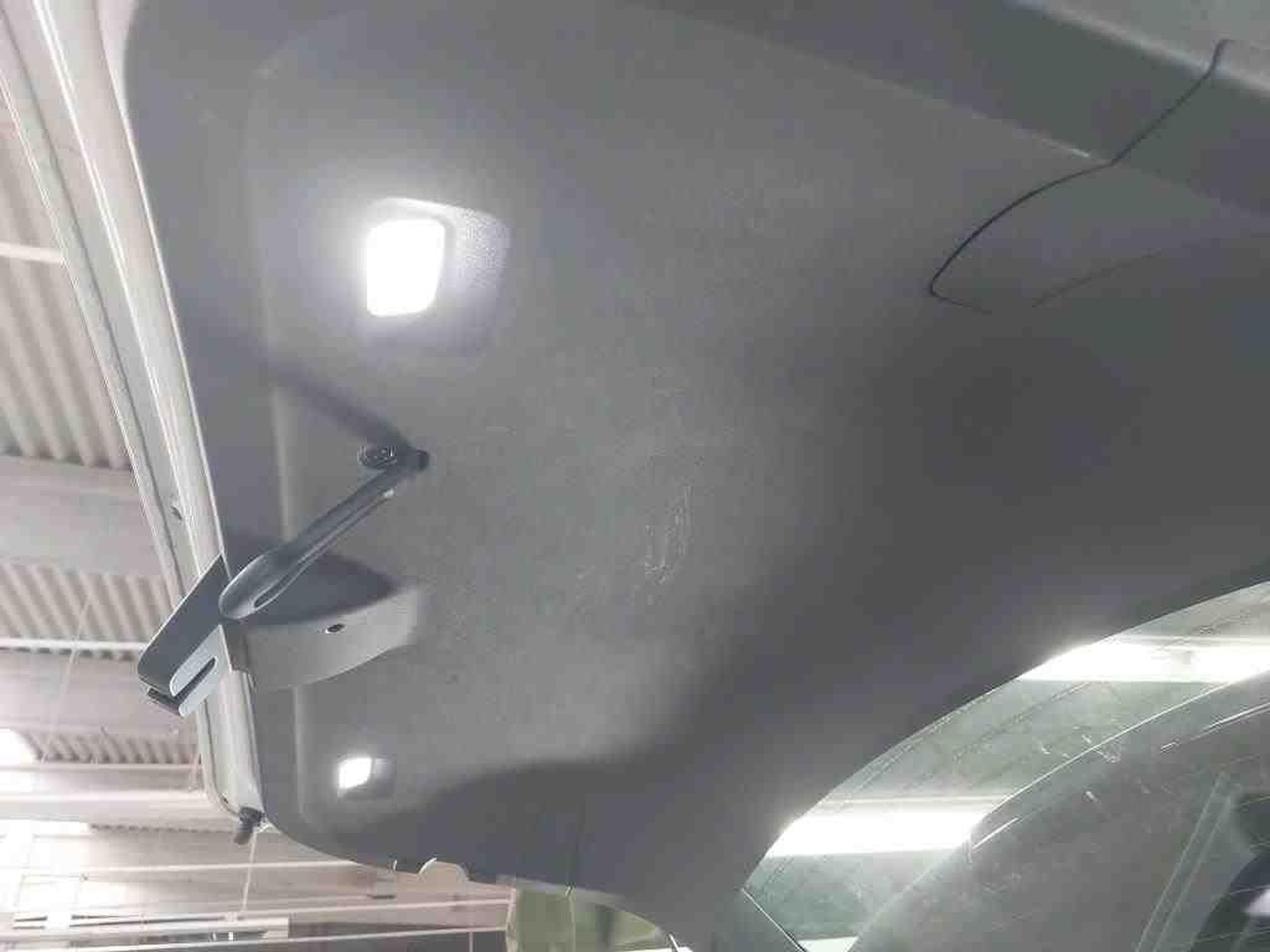 Skoda Enyaq Standard (2025) - Foto 19