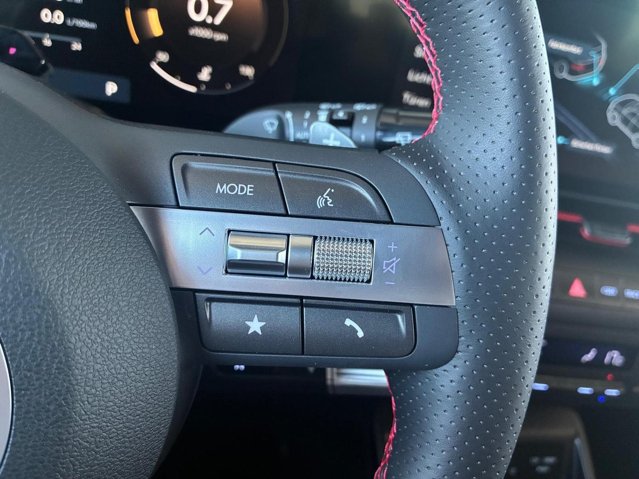 Hyundai Kona N-Line (2025) - Foto 19