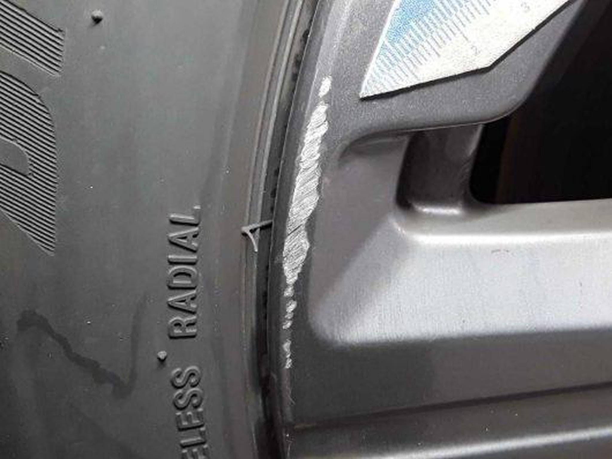 Bmw 230 2er Active Tourer - 230e xDrive (OPF)(EURO 6d) (2023) - Foto 16