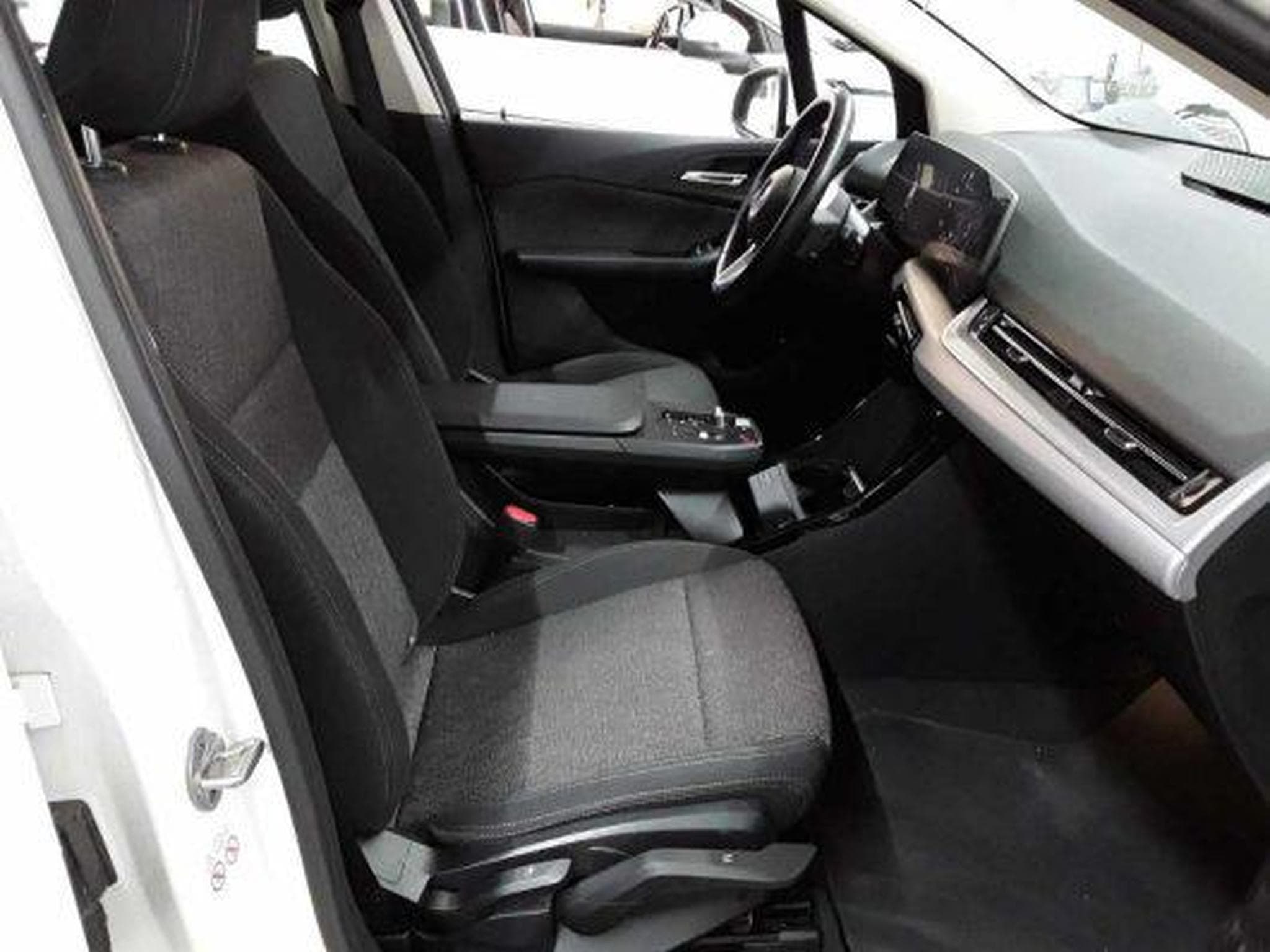 Bmw 230 2er Active Tourer - 230e xDrive (OPF)(EURO 6d) (2023) - Foto 7
