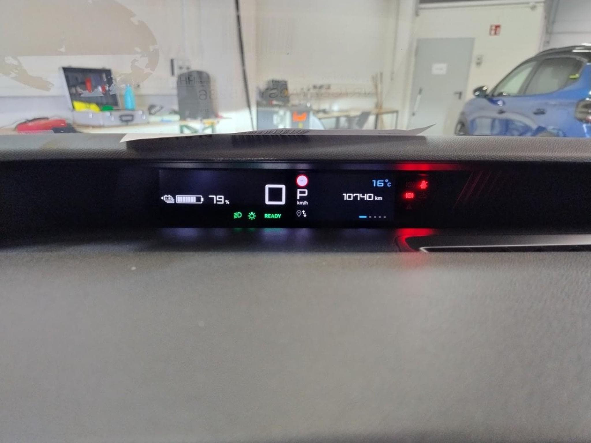 Citroen C3 Max 45 kWh *Roof in car colour (2025) - Foto 12