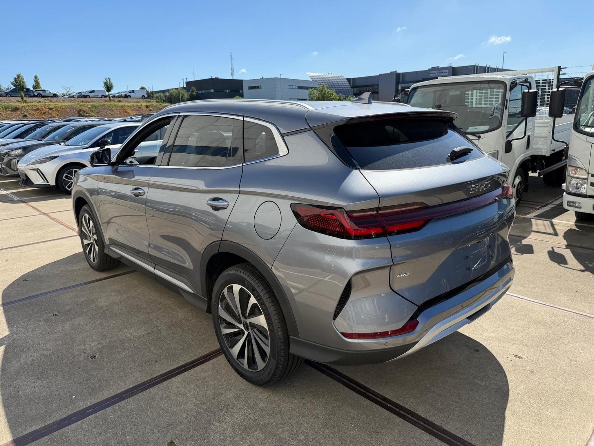 Byd Seal U DM-I DESIGN (2026) - Foto 3