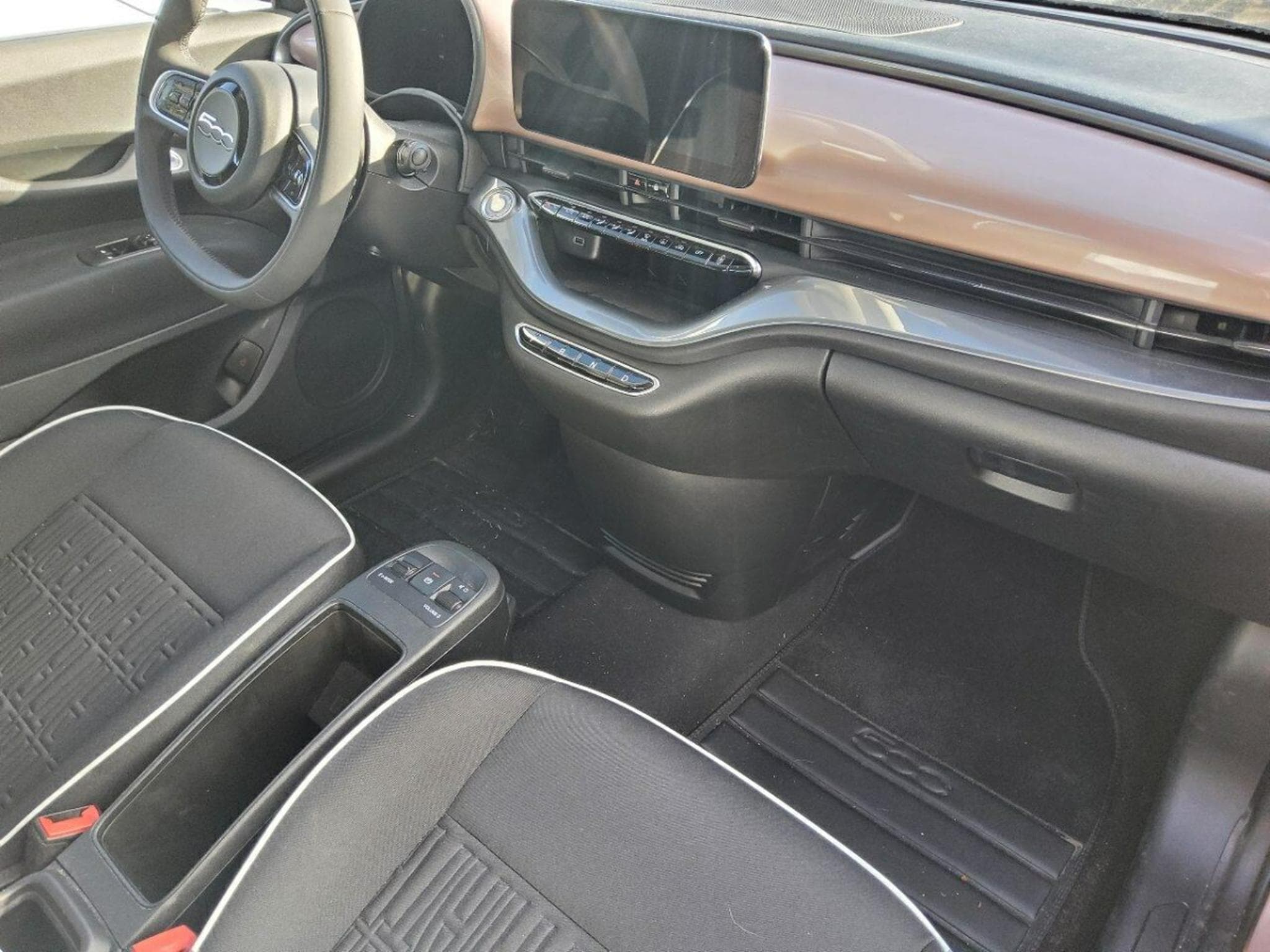 Fiat 500 42 kWh (2023) - Foto 3