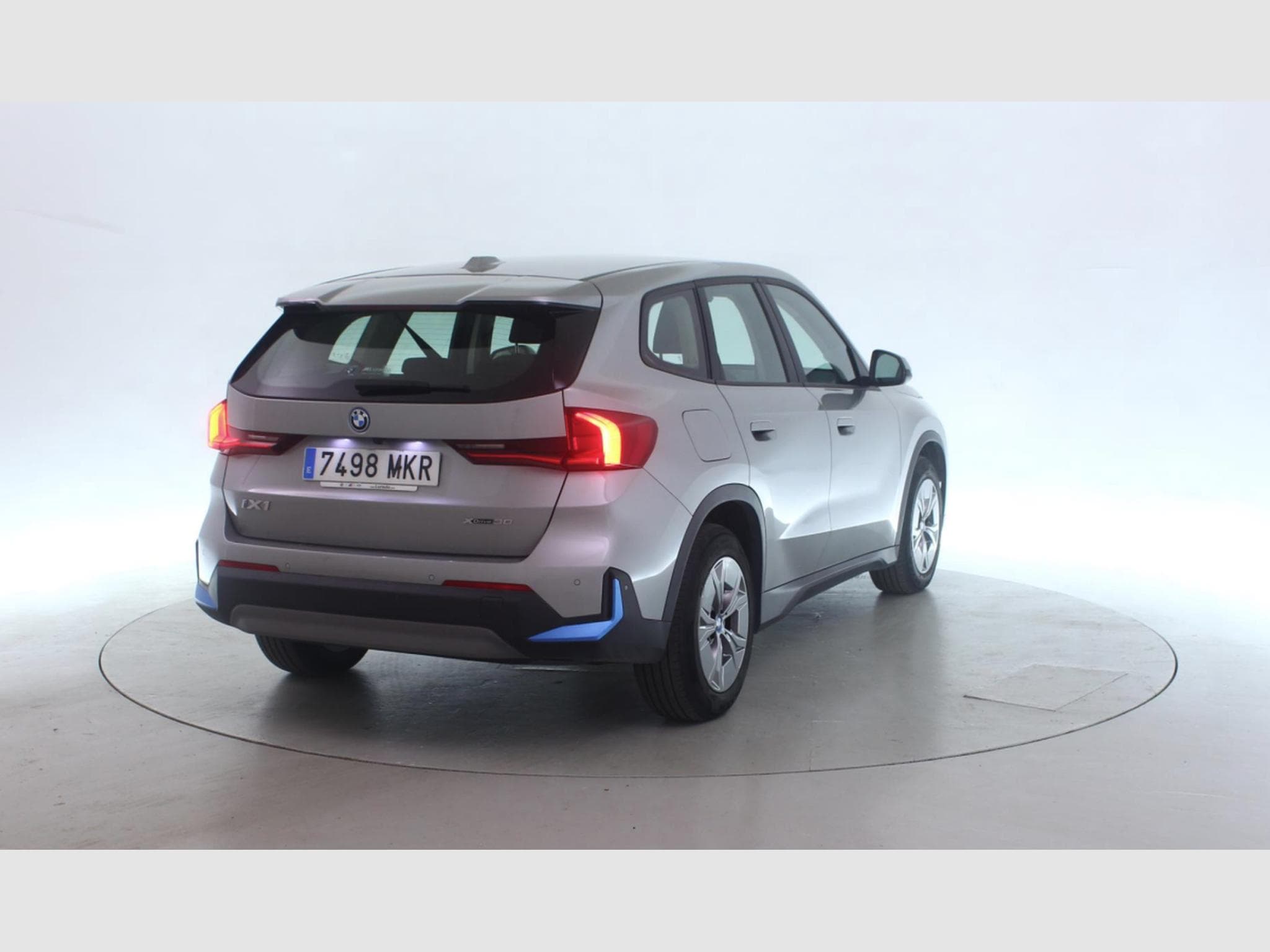 Bmw iX1 xDrive30 (2023) - Foto 3