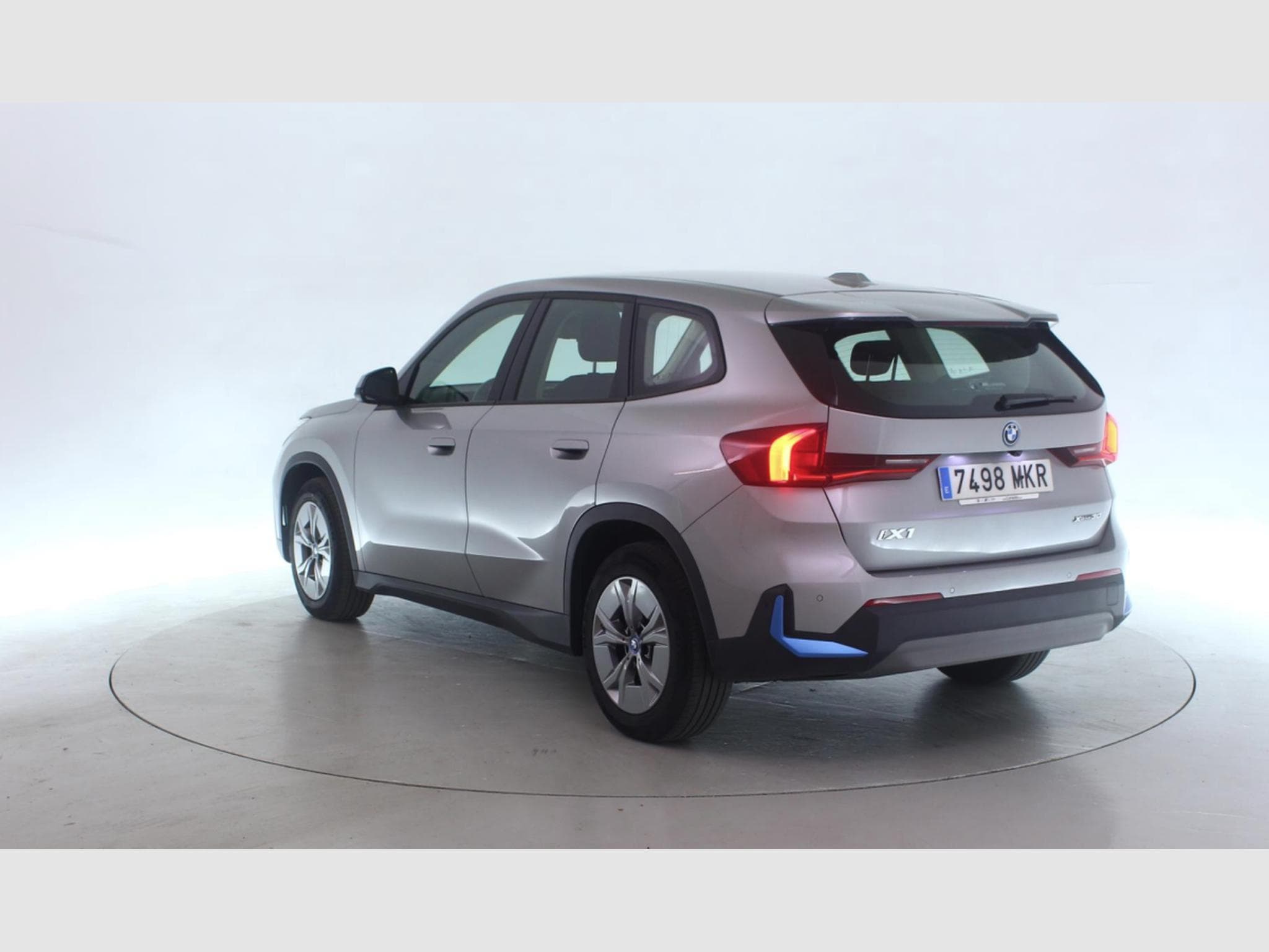 Bmw iX1 xDrive30 (2023) - Foto 4