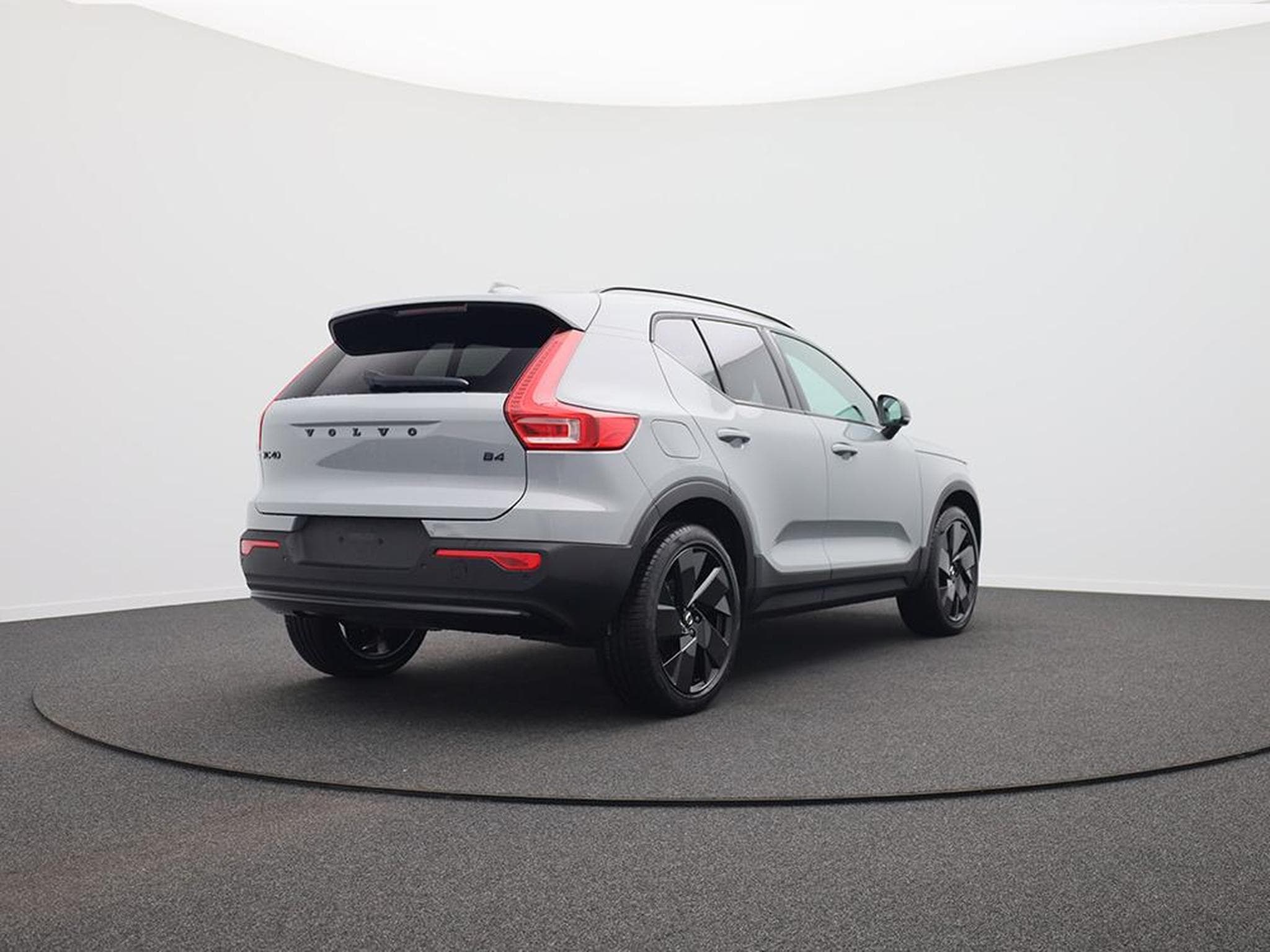 Volvo XC40 Black Edition Plus (2026) - Foto 5