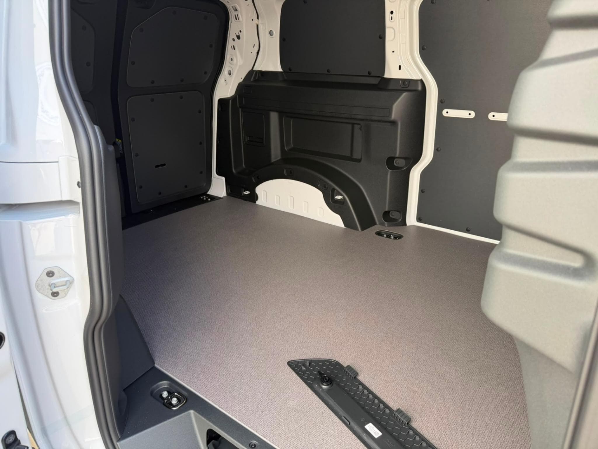 VW ID Buzz CARGO (2026) - Foto 11