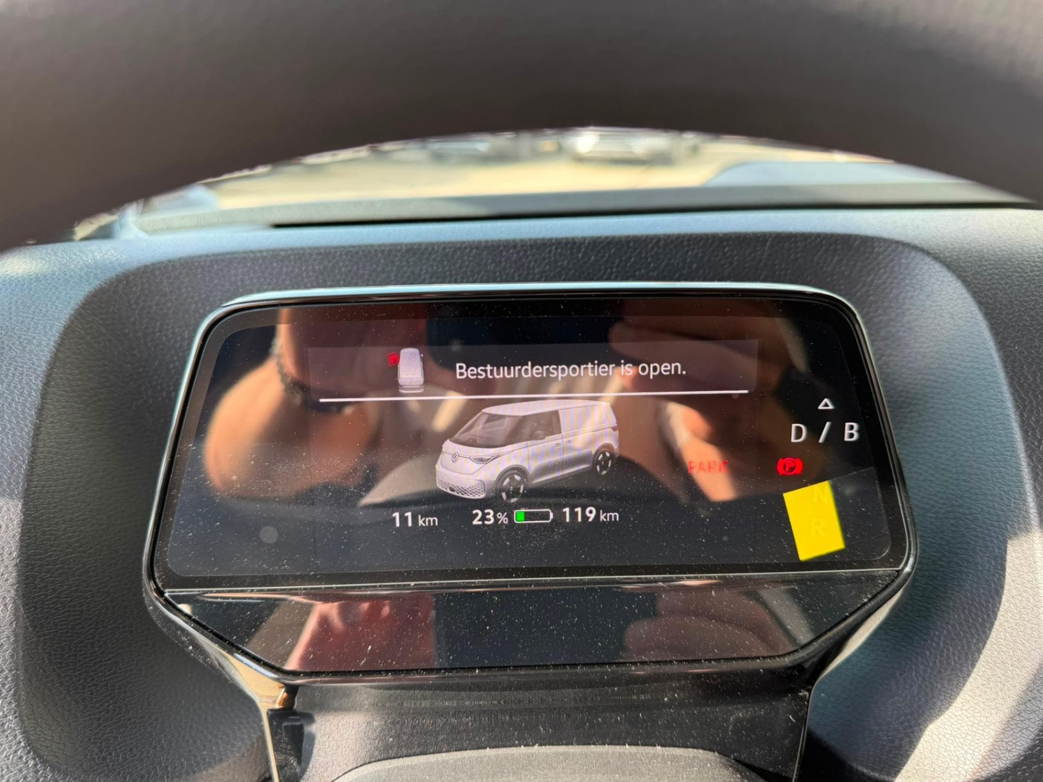 VW ID Buzz CARGO (2026) - Foto 8