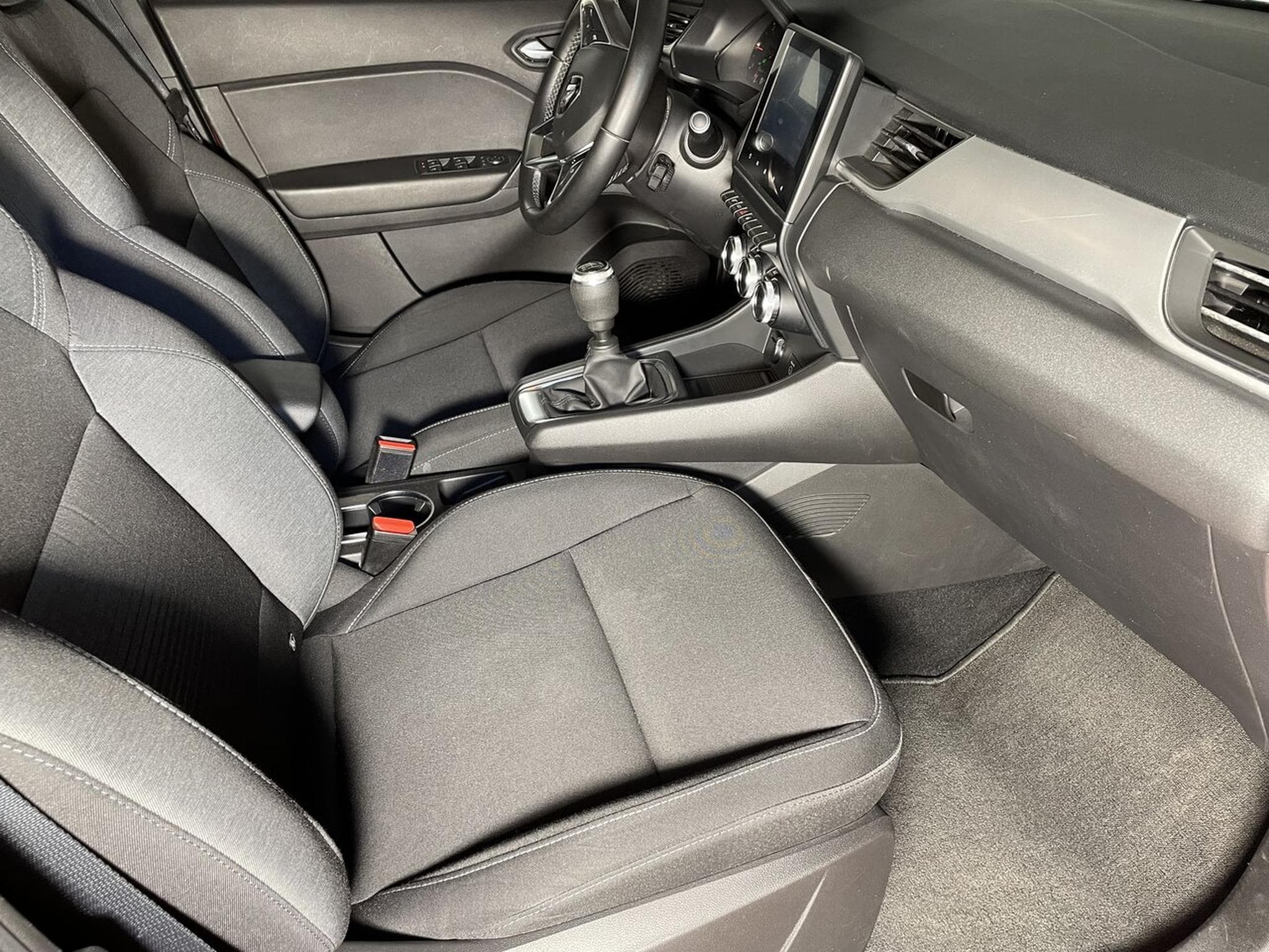 Renault Captur 1.5 BLUEDCI 115 CORPORATE GPS CARPLAY (2020) - Photo 11