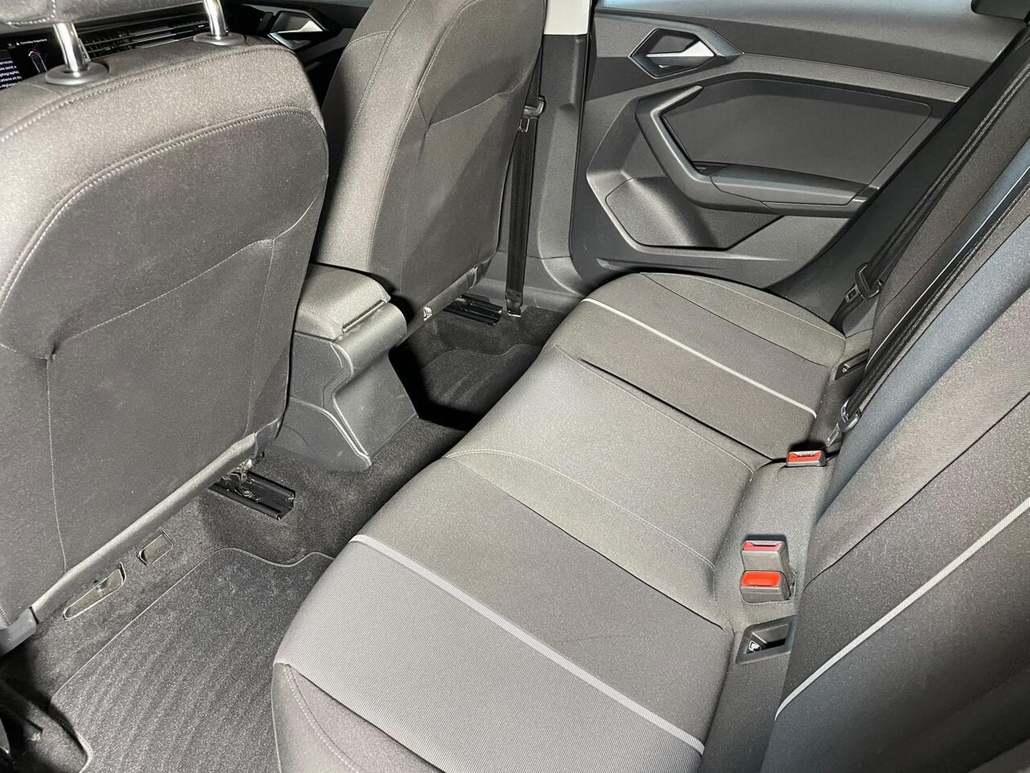 Audi A1 SPORTBACK 25 TFSI 95 BUSINESS GPS (2019) - Photo 9