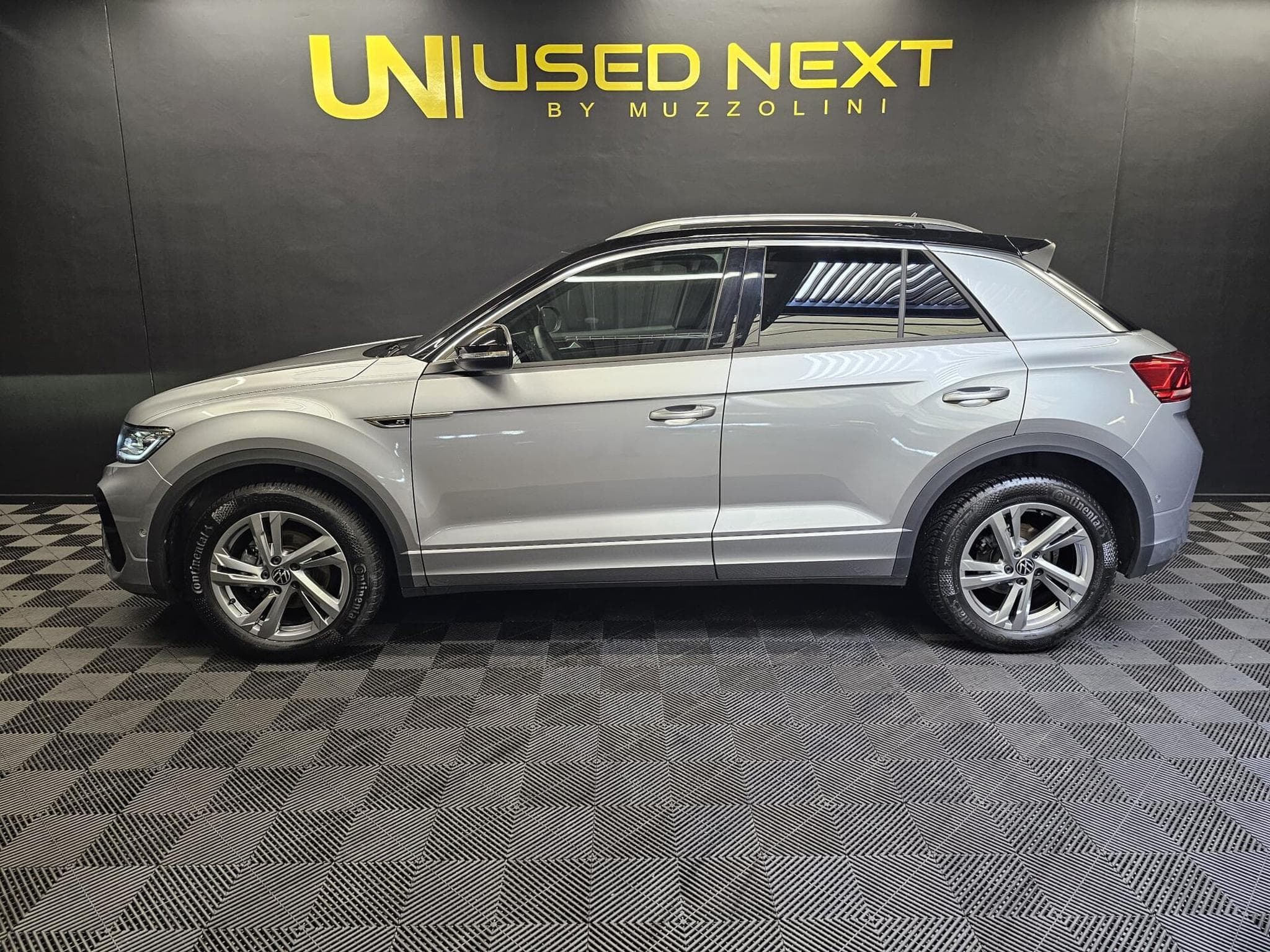 VW T-Roc 150cv R-Line Edition DSG7 (2025) - Photo 5