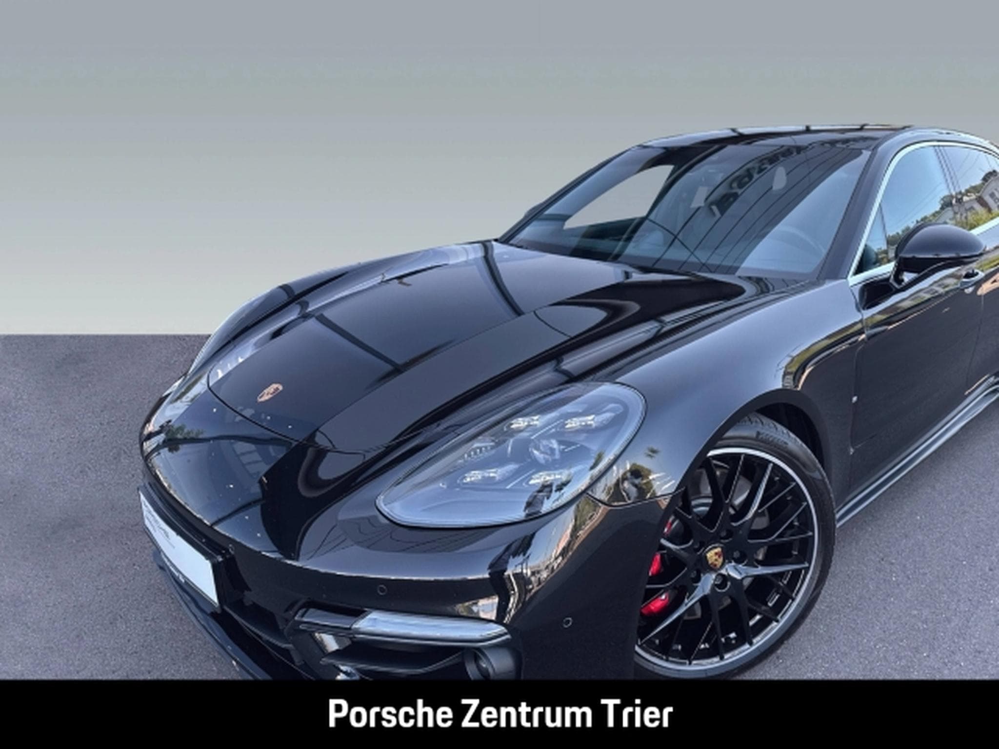 Porsche Panamera E-Hybrid Sport Turismo (2023) - Photo 9