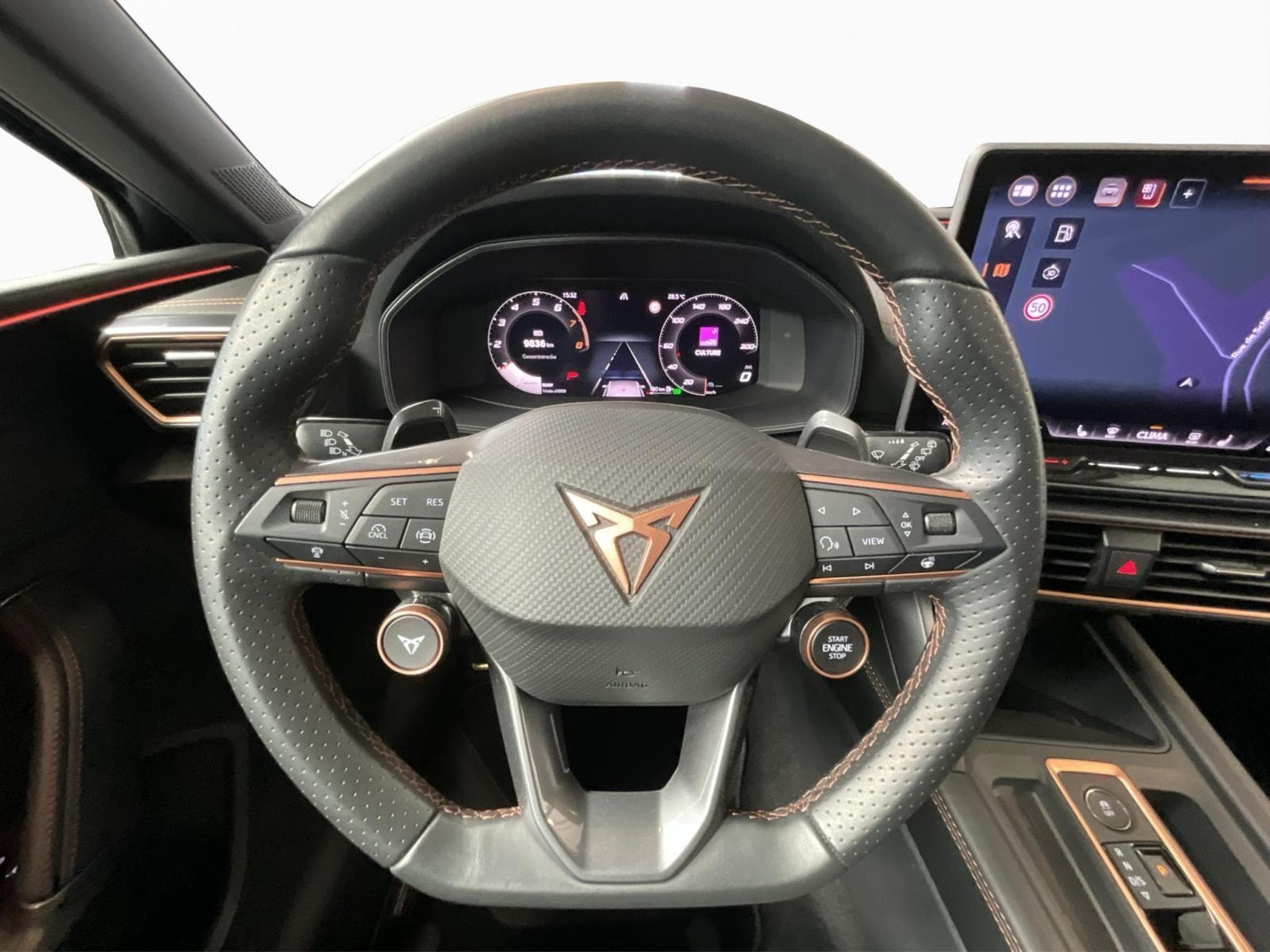 Cupra Leon DSG+Dinamica+Pure-Perf.+Int.-Drive+RearView (2025) - Photo 10