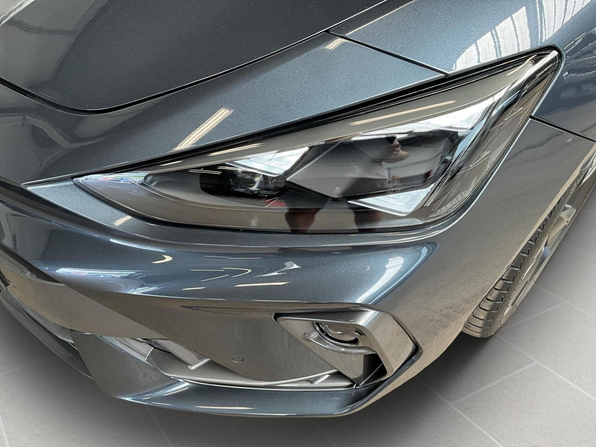 Cupra Leon DSG+Dinamica+Pure-Perf.+Int.-Drive+RearView (2025) - Photo 17