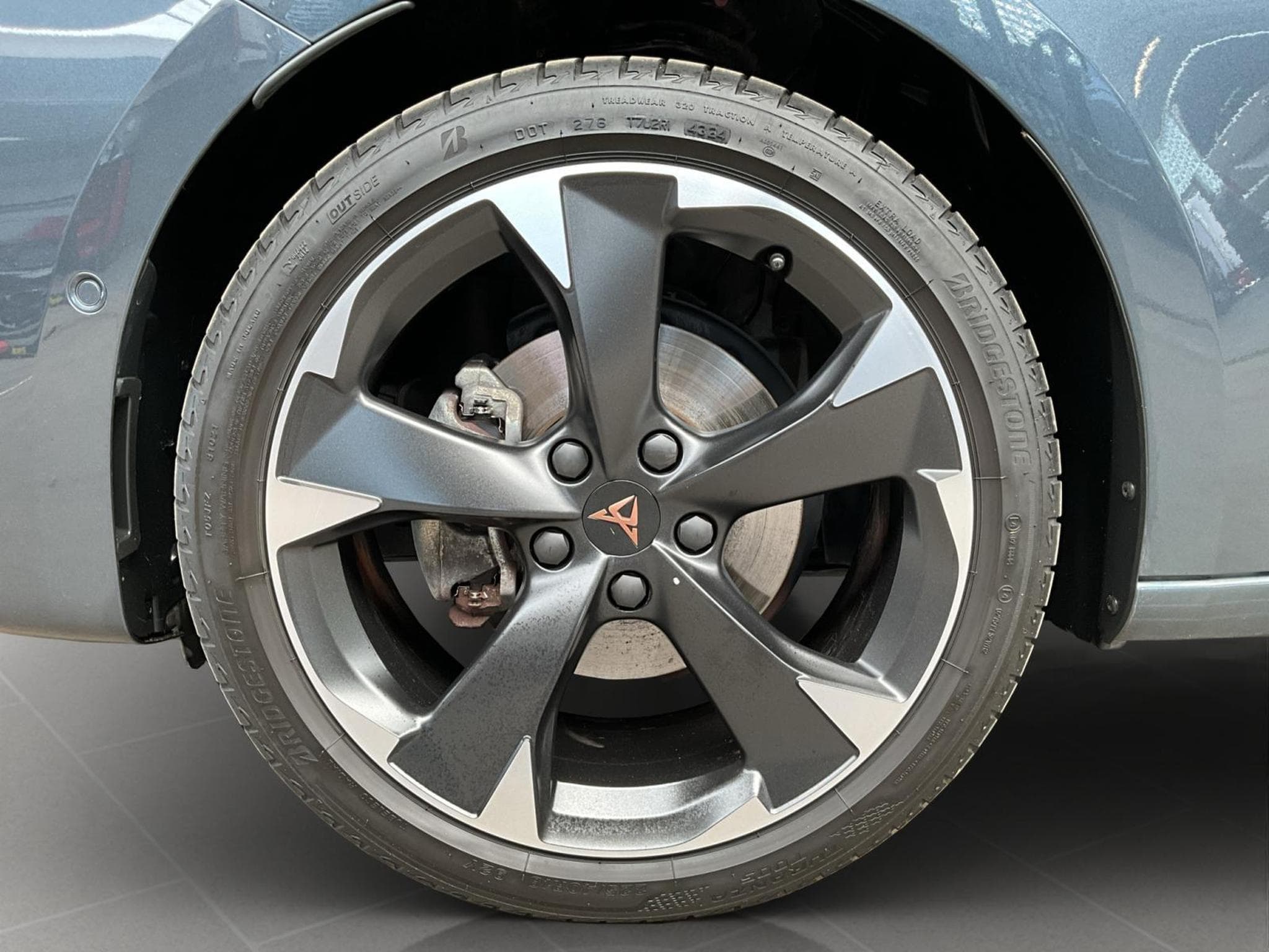Cupra Leon DSG+Dinamica+Pure-Perf.+Int.-Drive+RearView (2025) - Photo 8