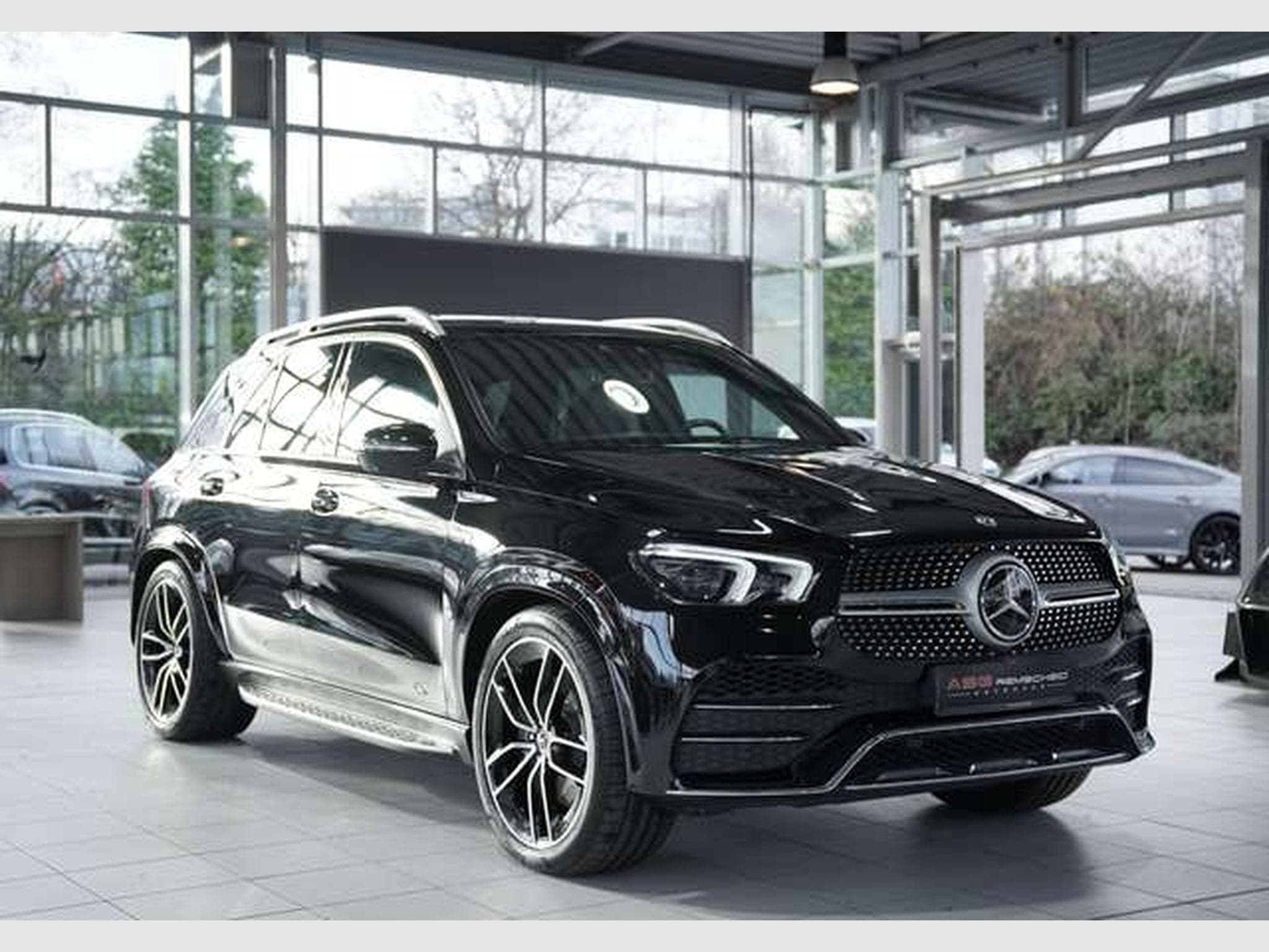 Mercedes GLE 400 d 4M AMG Line *22 *Pano*LUFT*MB100*H-UP (2020) - Foto 4