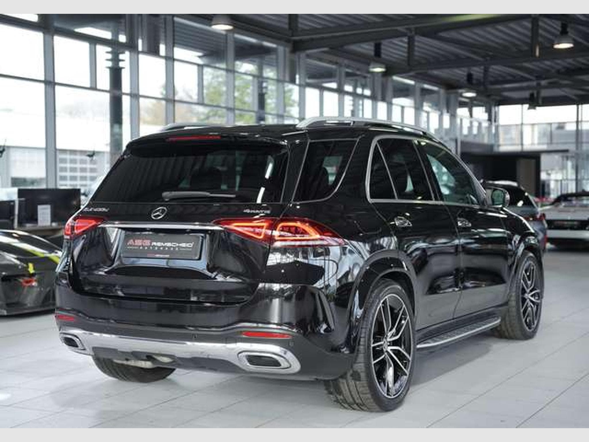 Mercedes GLE 400 d 4M AMG Line *22 *Pano*LUFT*MB100*H-UP (2020) - Foto 6