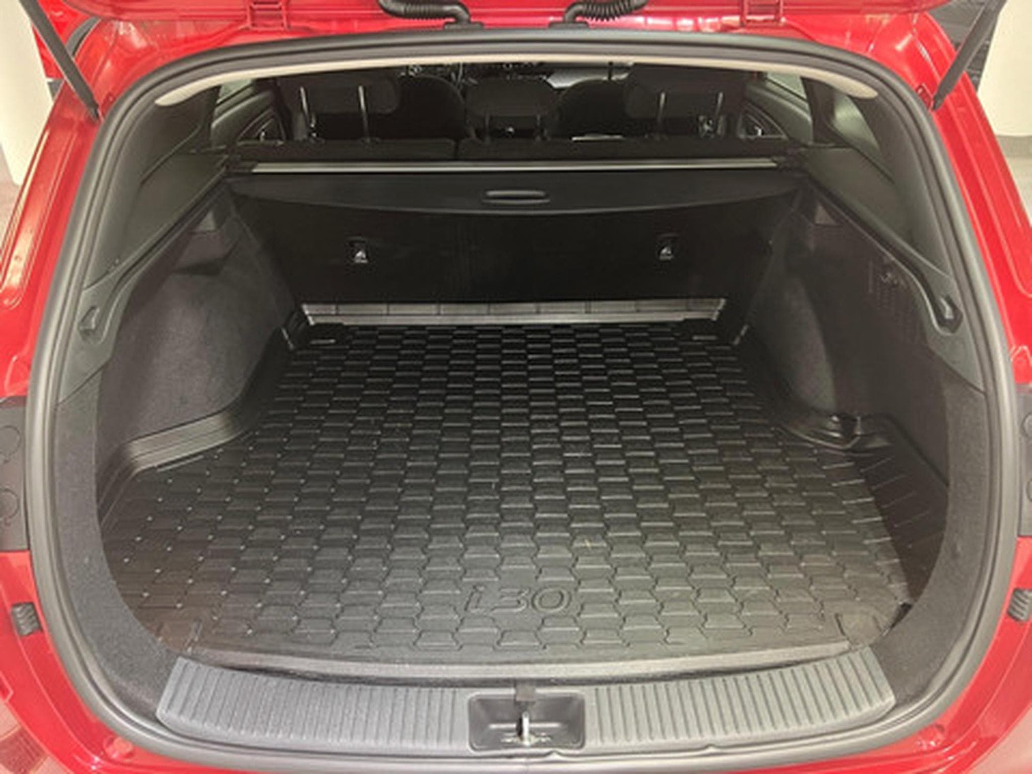 Hyundai i30 Wagon 1.6 CRDi 100kW Techno (2021) - Photo 6