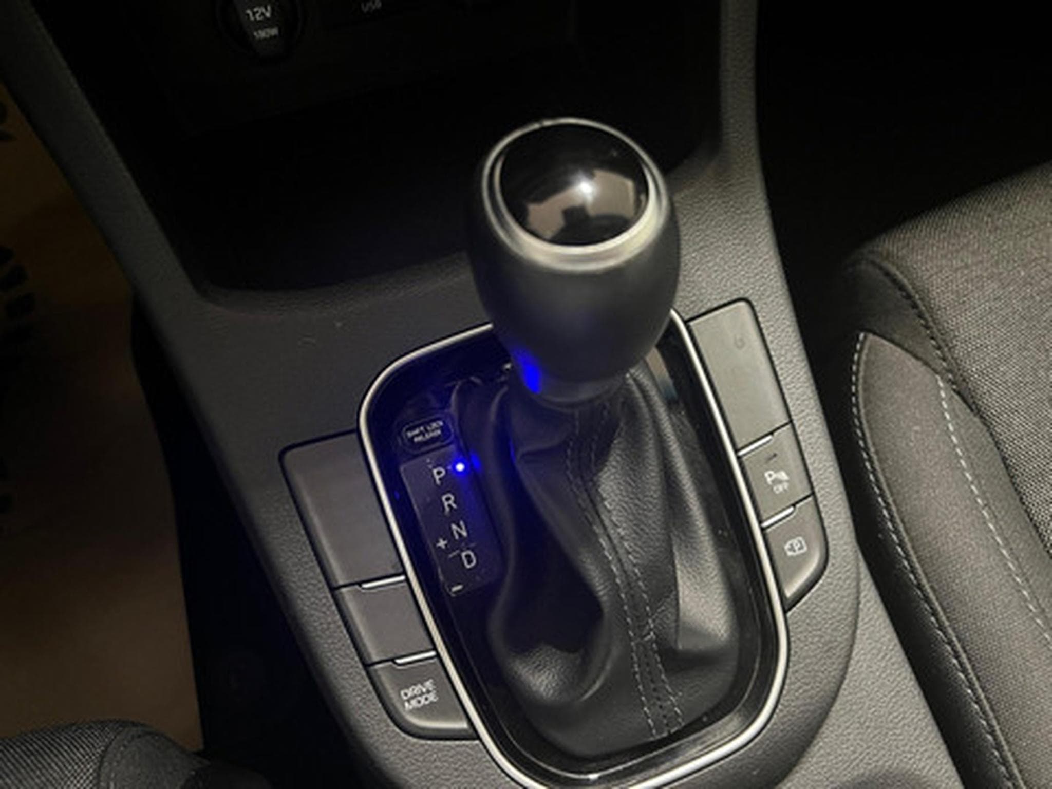 Hyundai i30 Wagon 1.6 CRDi 100kW Techno (2021) - Photo 9