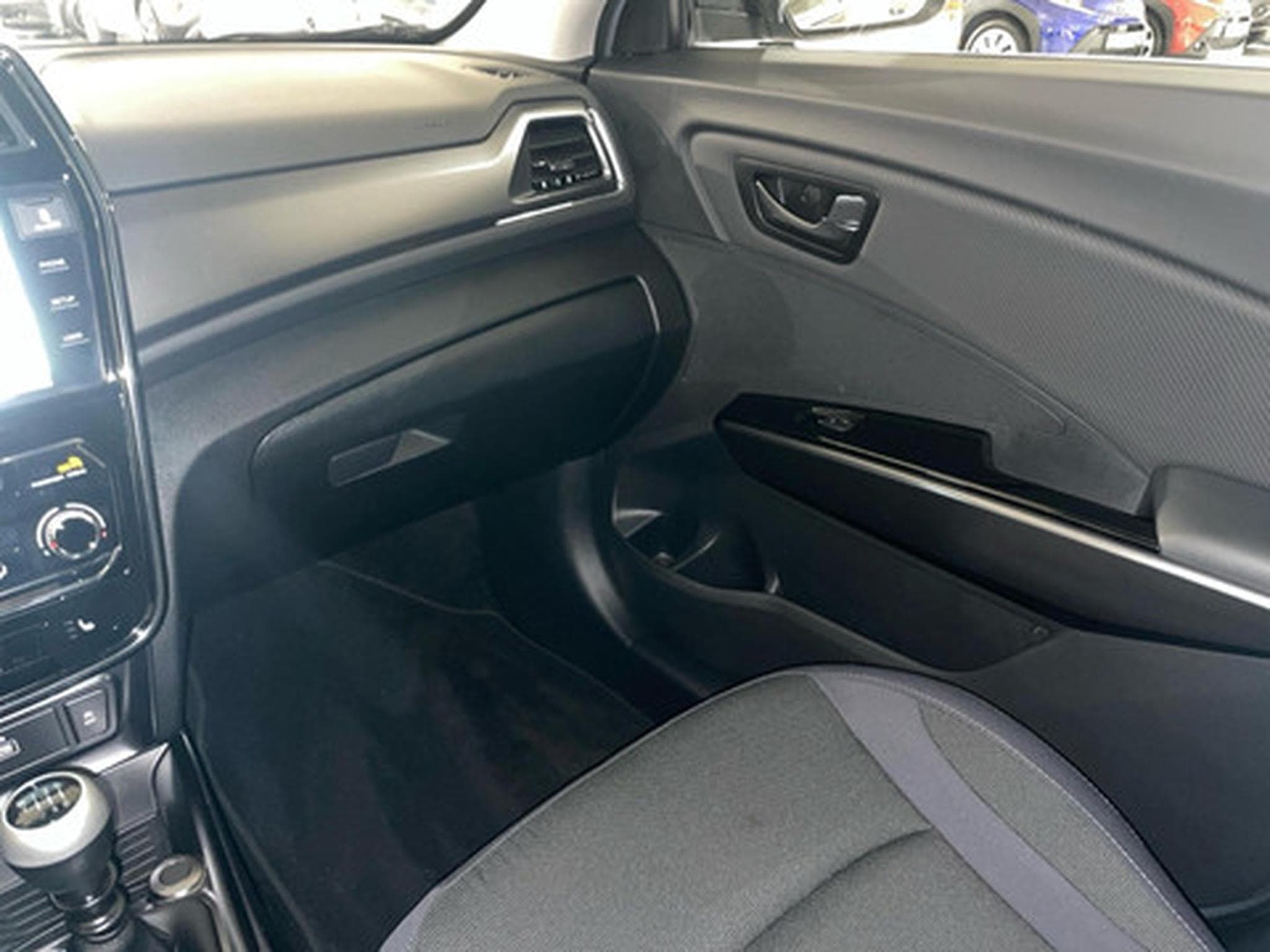 Ssangyong Tivoli 1.5 T-GDI 120kW Quartz (2023) - Photo 9