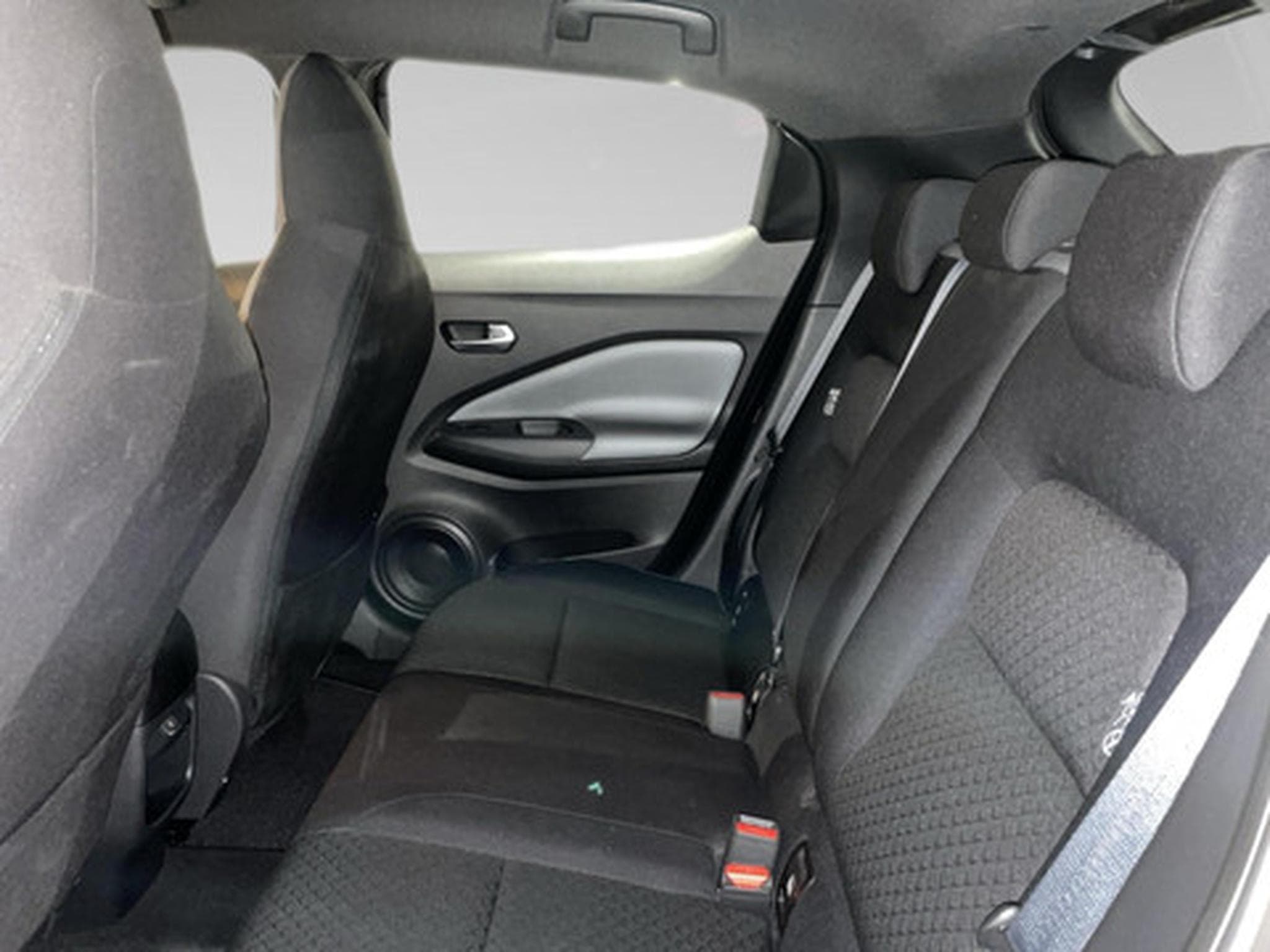 Nissan Juke 1.0 DIG-T N-CONNECTA (2019) - Foto 11