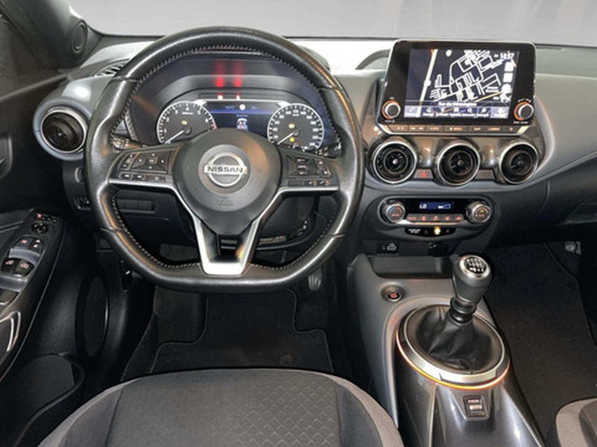 Nissan Juke 1.0 DIG-T N-CONNECTA (2019) - Foto 6