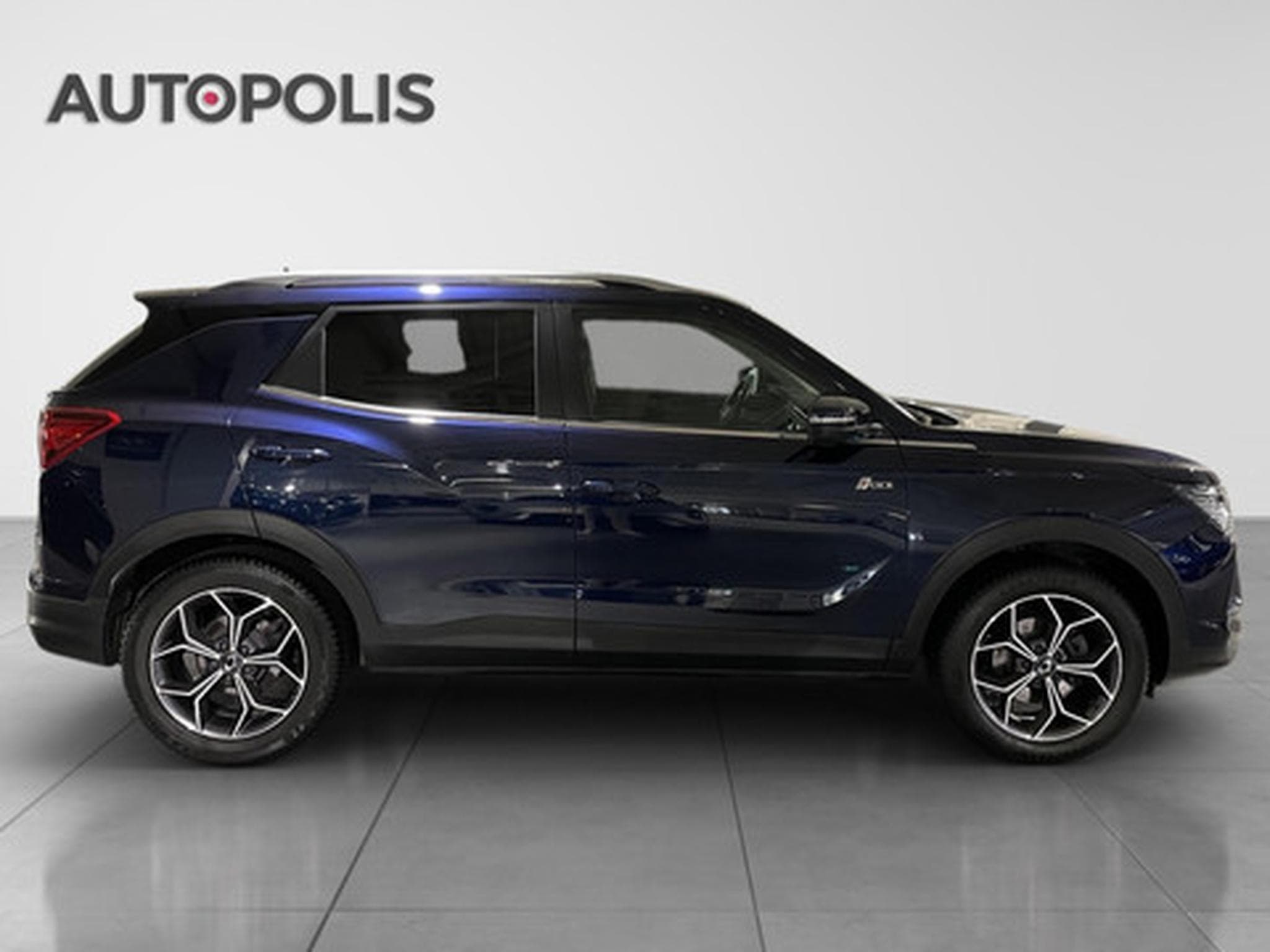 Ssangyong Korando 1.5 T-GDI 120kW Ruby (2023) - Foto 16