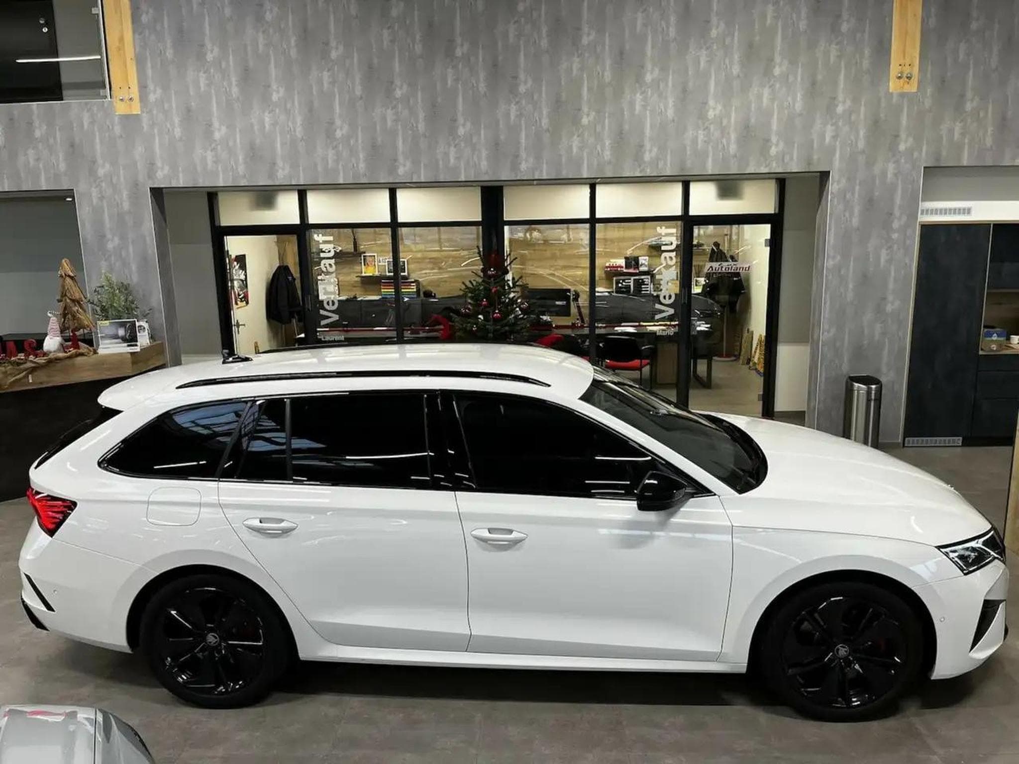Skoda Octavia (2025) - Photo 2