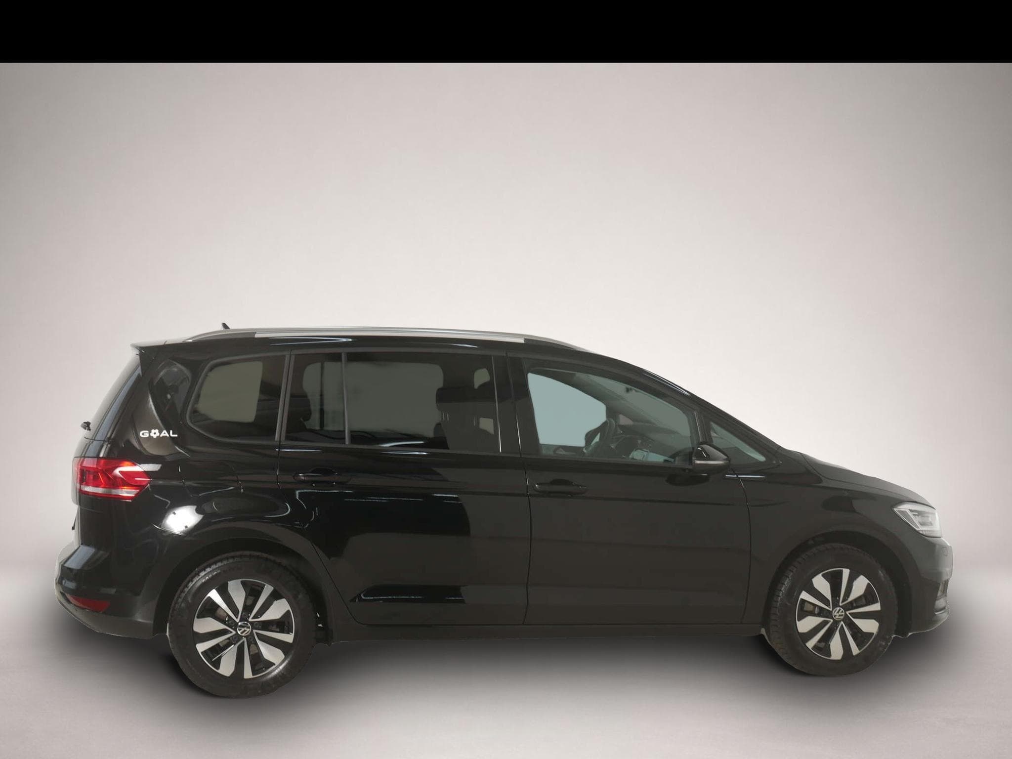 VW Touran (2025) - Photo 6