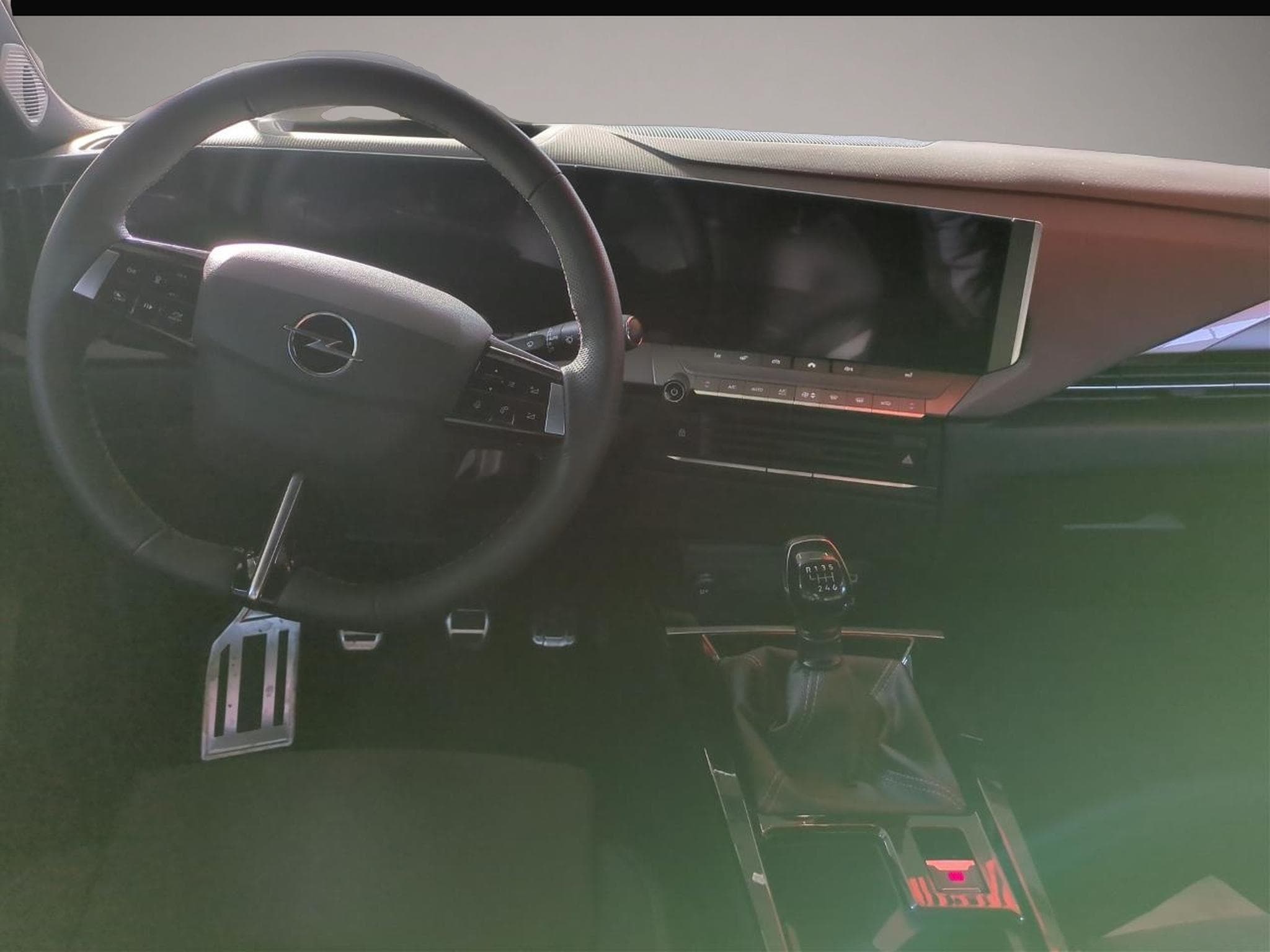 Opel Astra (2023) - Photo 5