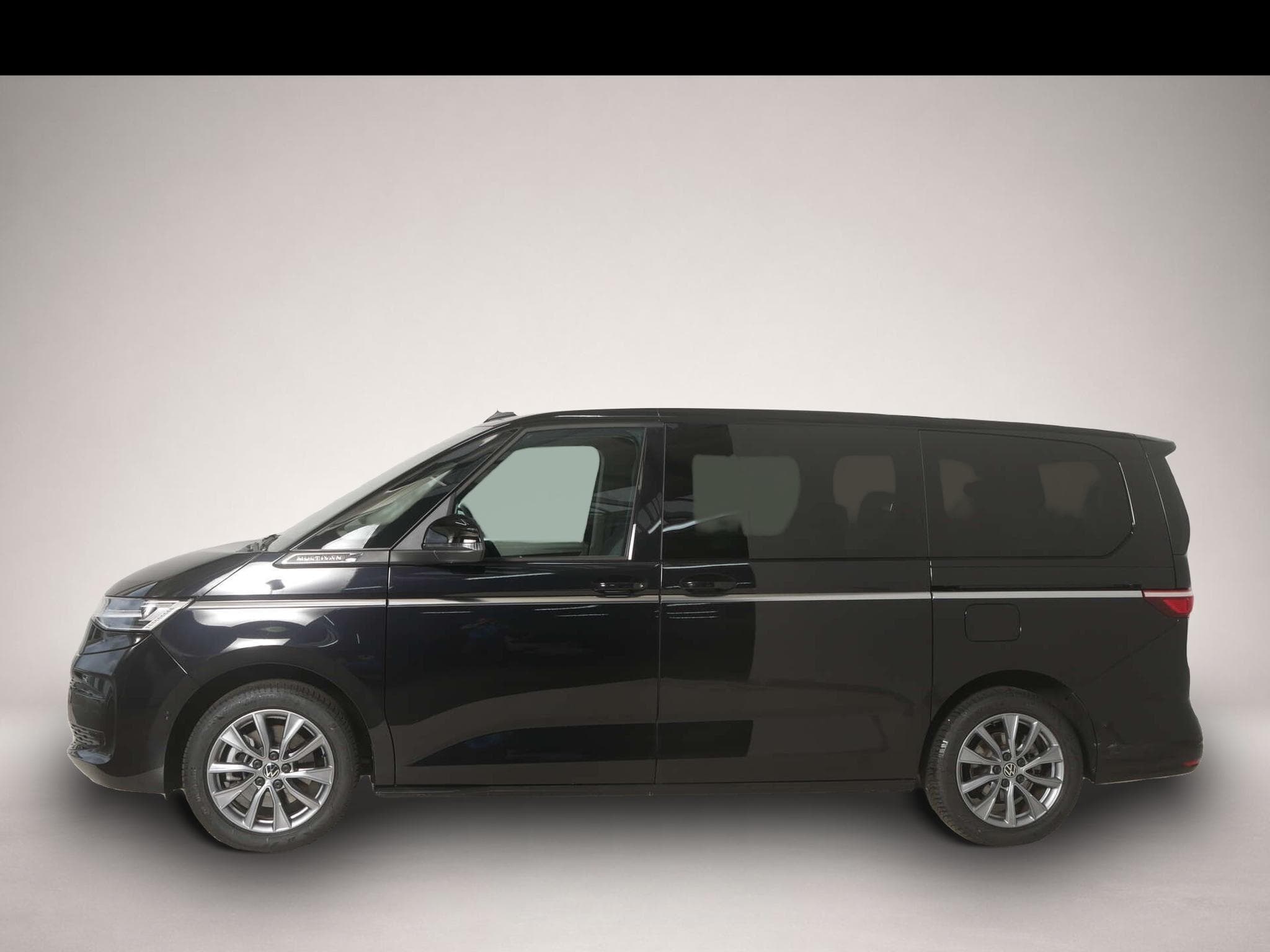 VW Multivan (2025) - Photo 3