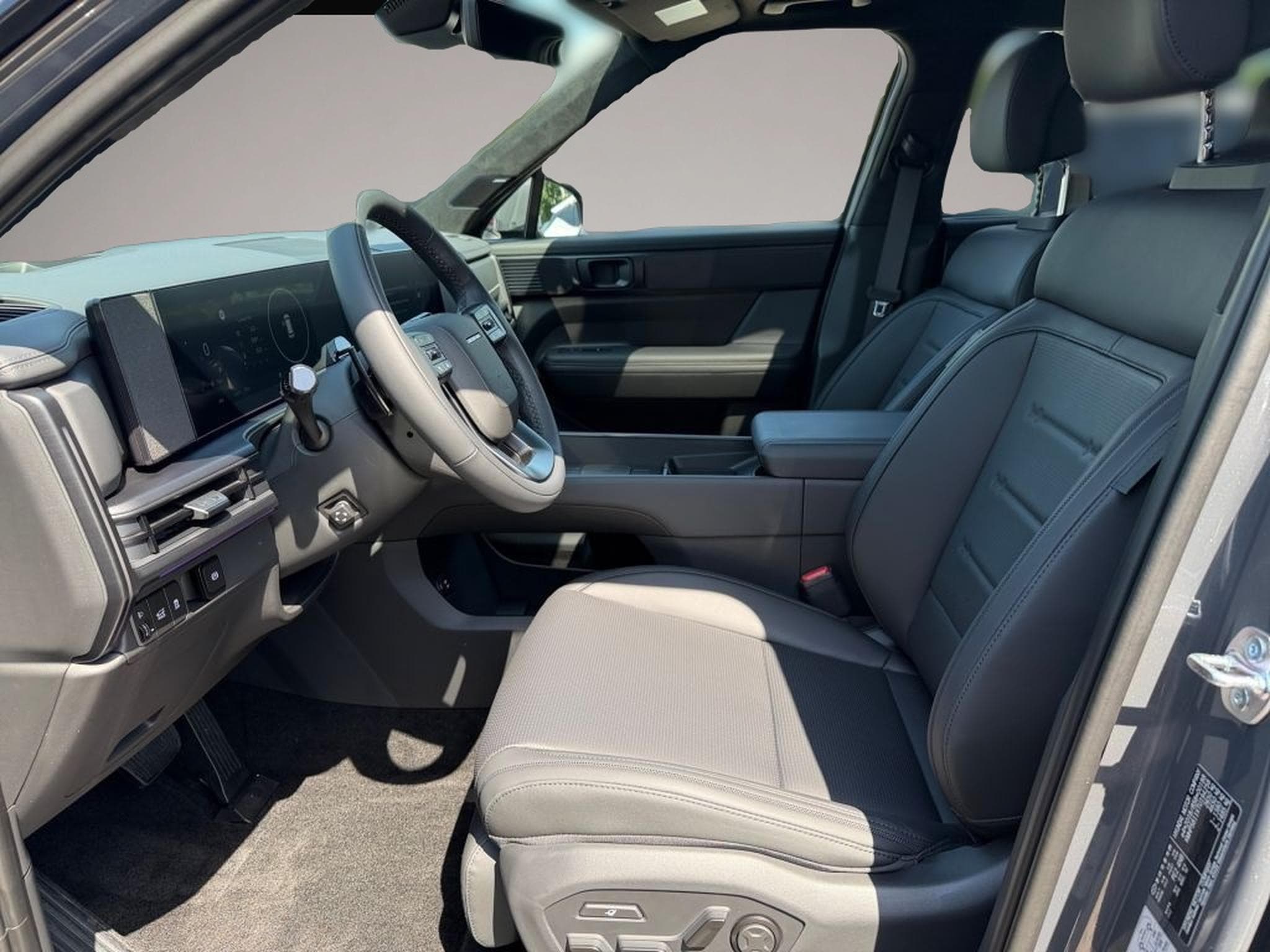 Hyundai Santa Fe (2026) - Photo 5