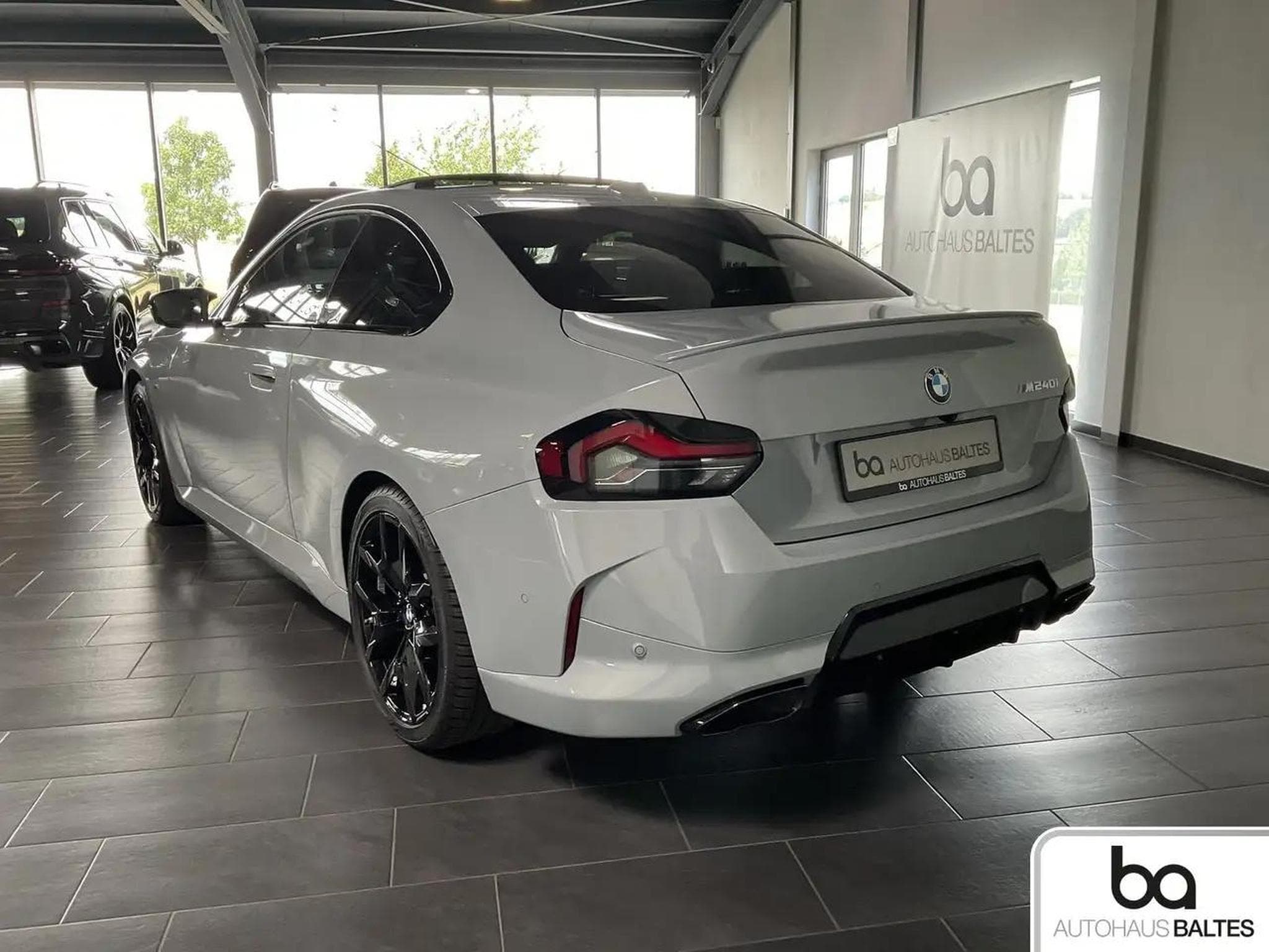 BMW M240 (2026) - Photo 4