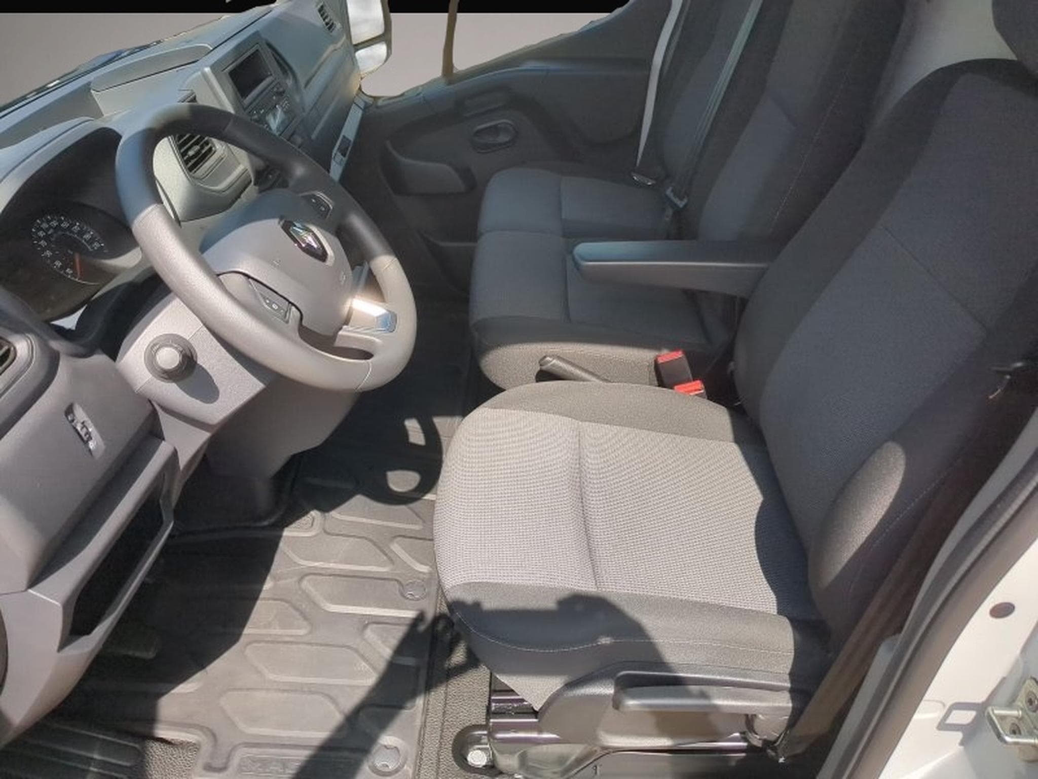 Renault Master (2024) - Photo 4