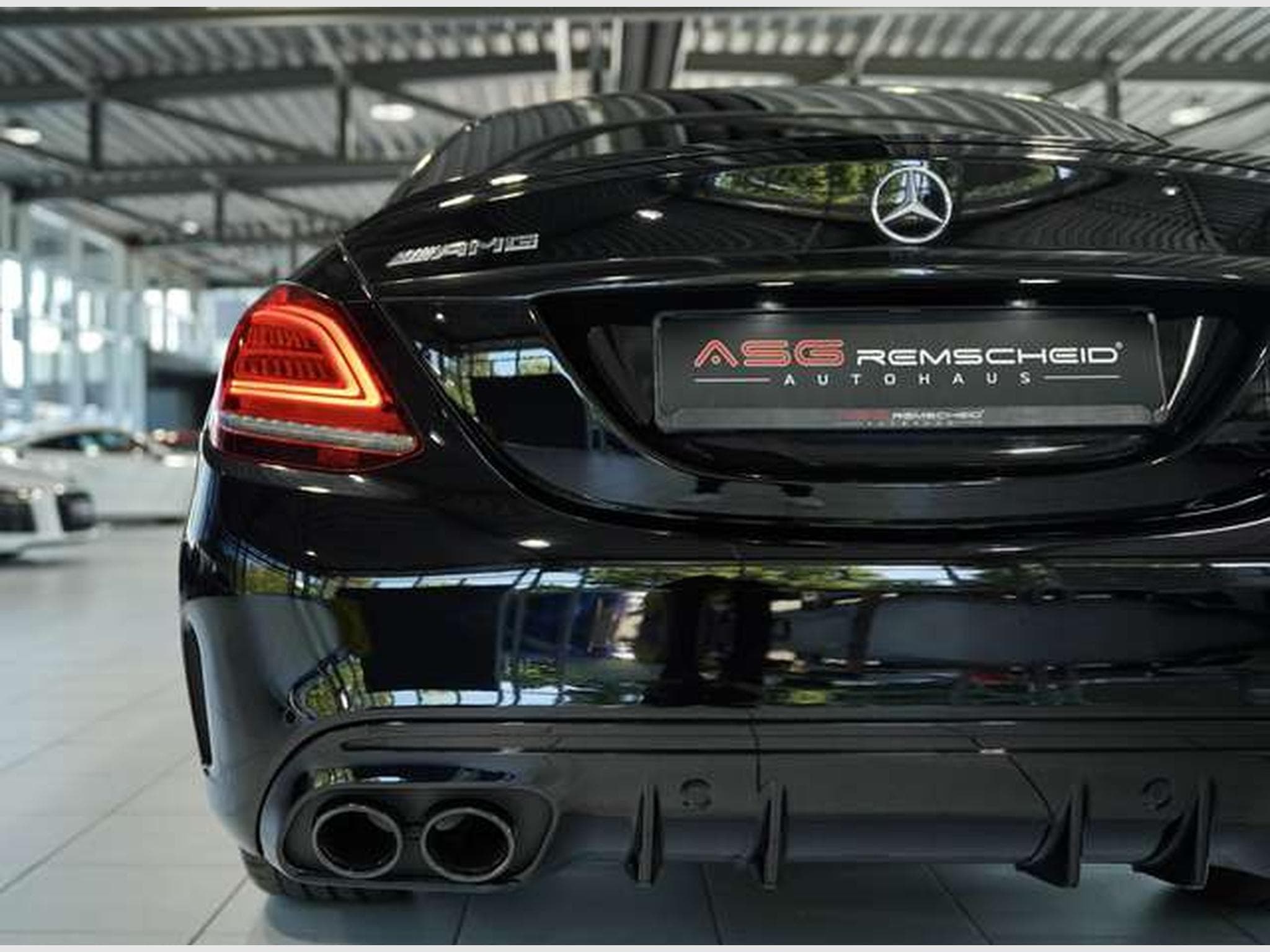 Mercedes C 43 AMG 4M Limousine *WIDE *Perf-AGA*H-UP*BURM (2018) - Photo 14