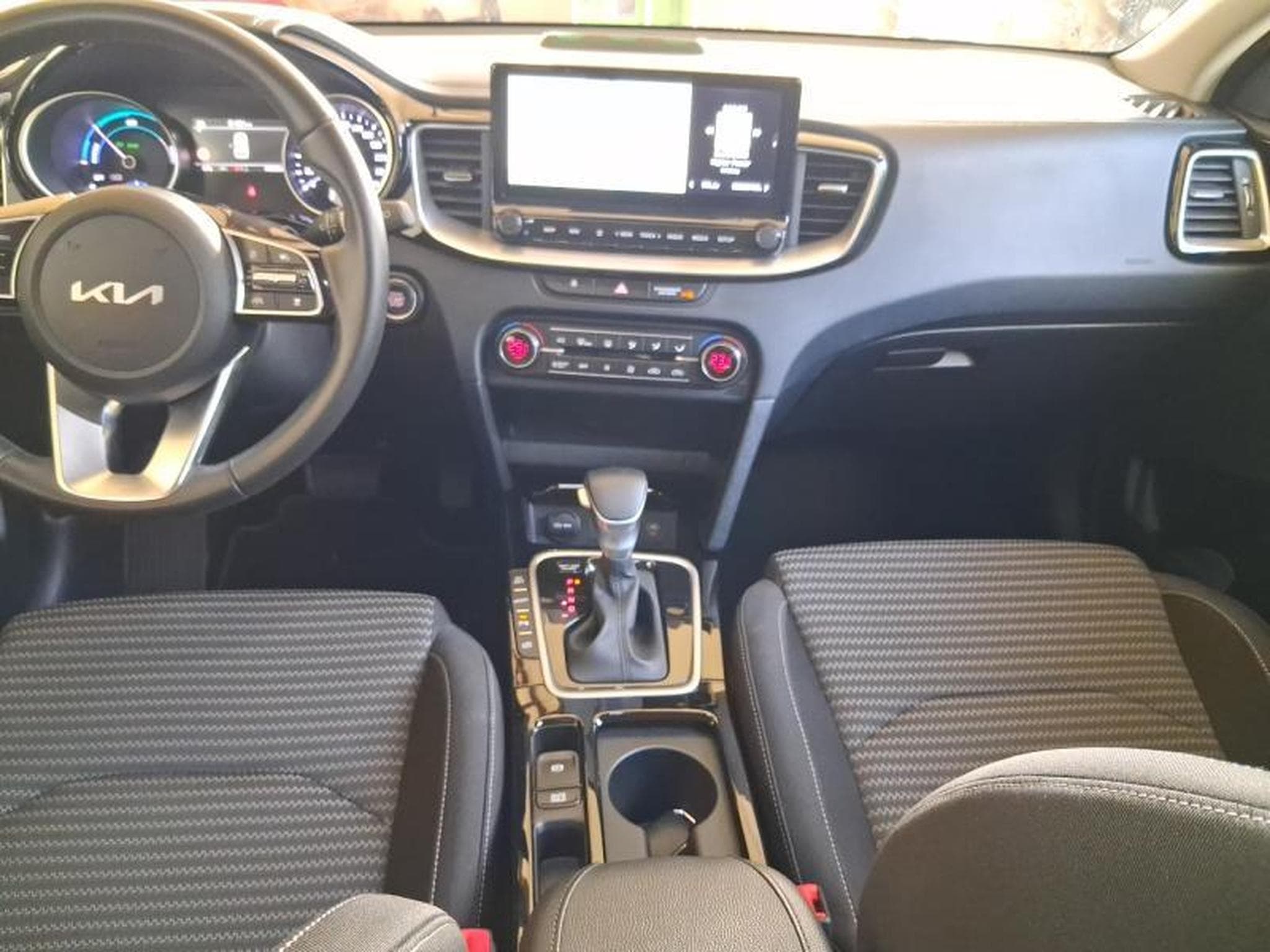 Kia Ceed Business Line (2025) - Foto 12