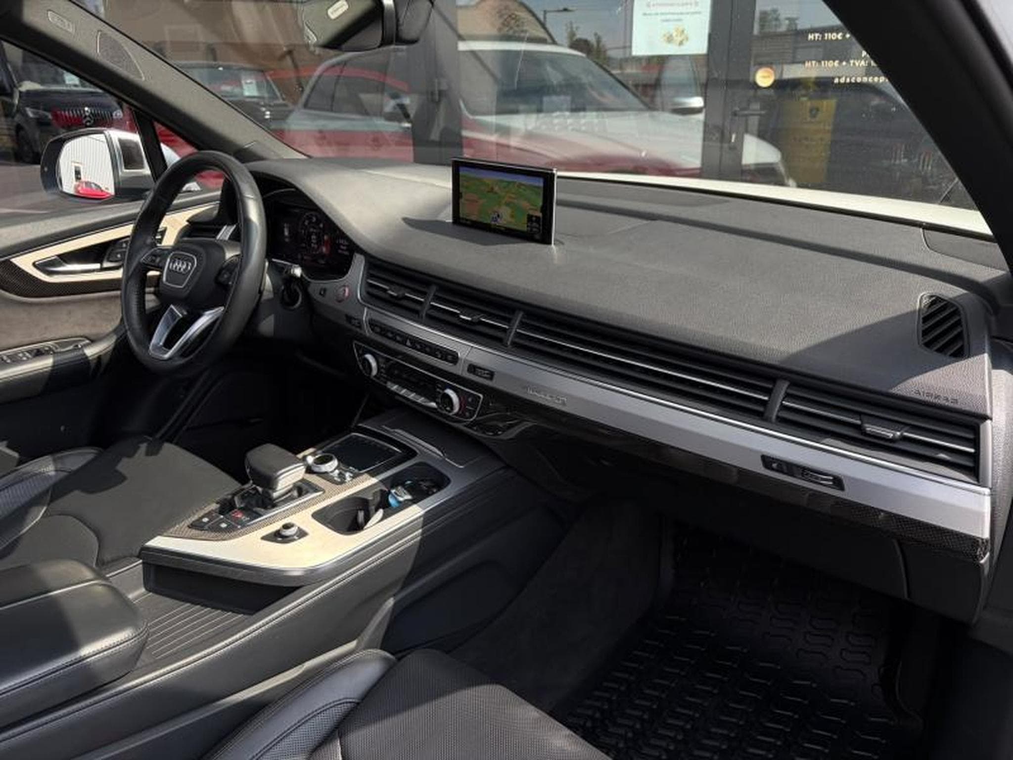 Audi SQ7 4.0d (2018) - Photo 7