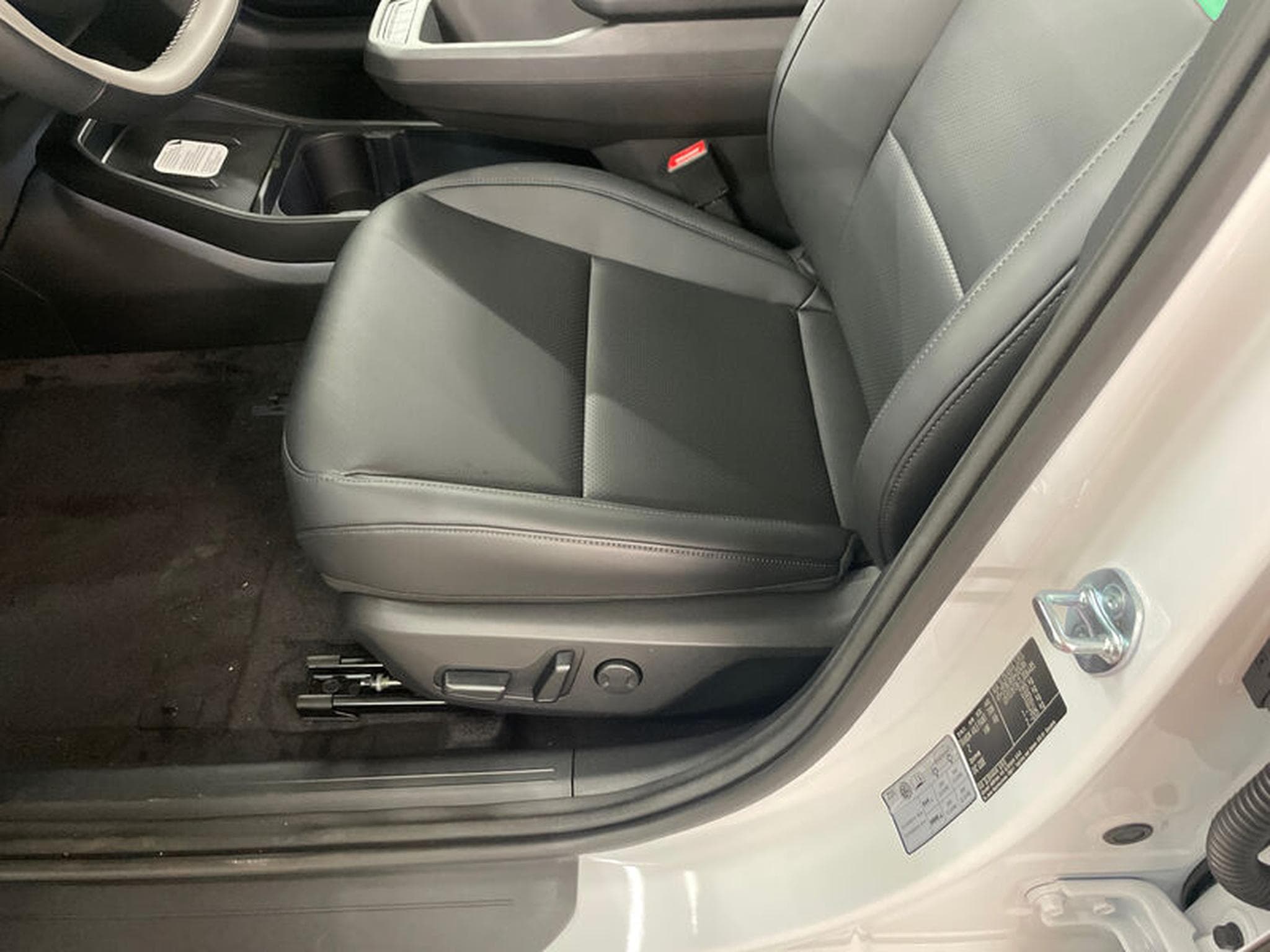 Kia EV4 Earth (2026) - Photo 15