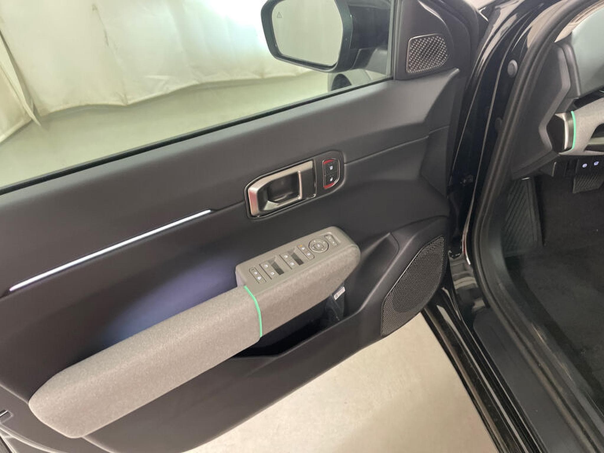Kia EV4 Earth (2026) - Photo 16