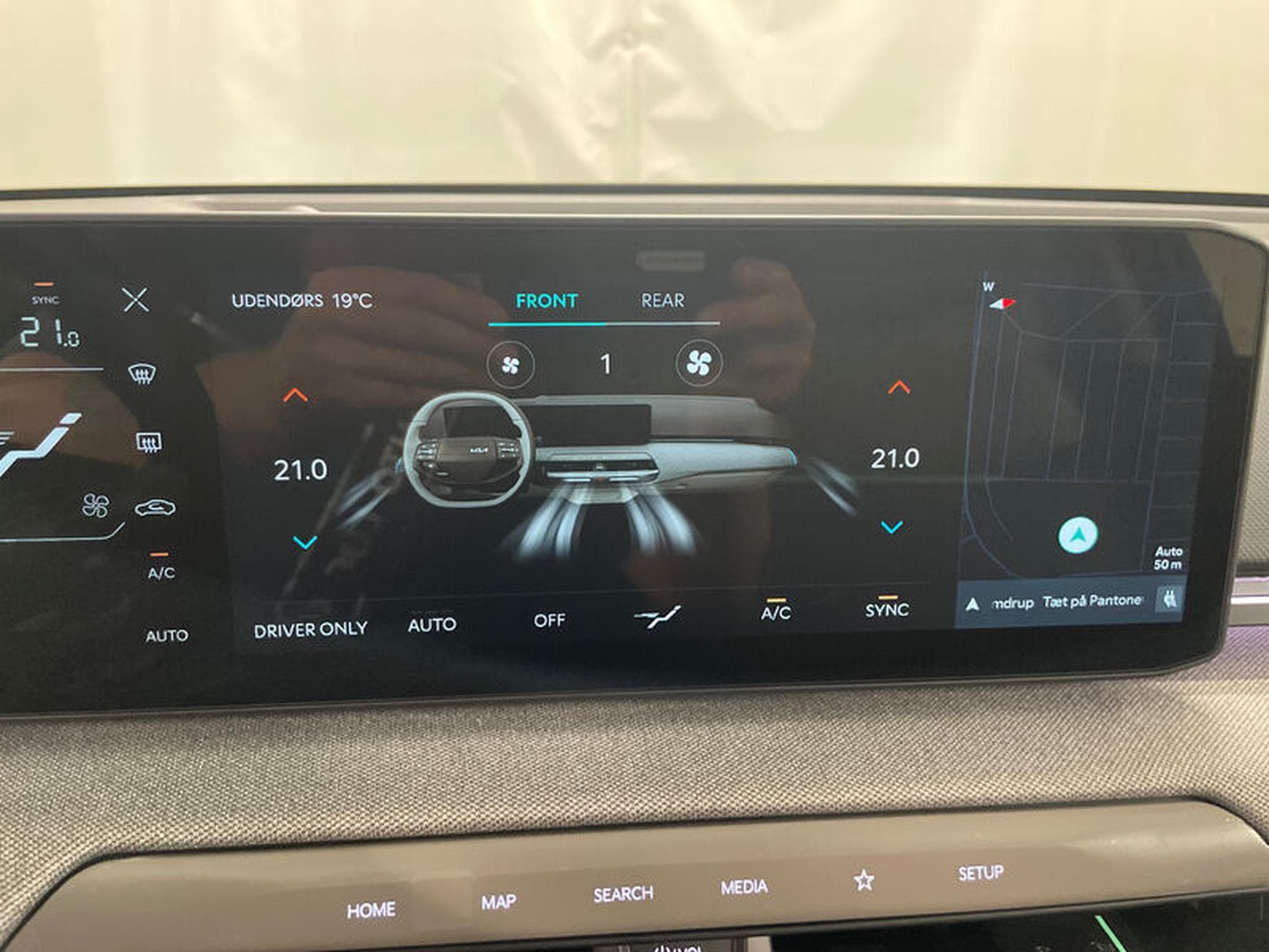Kia EV4 Earth (2026) - Photo 12