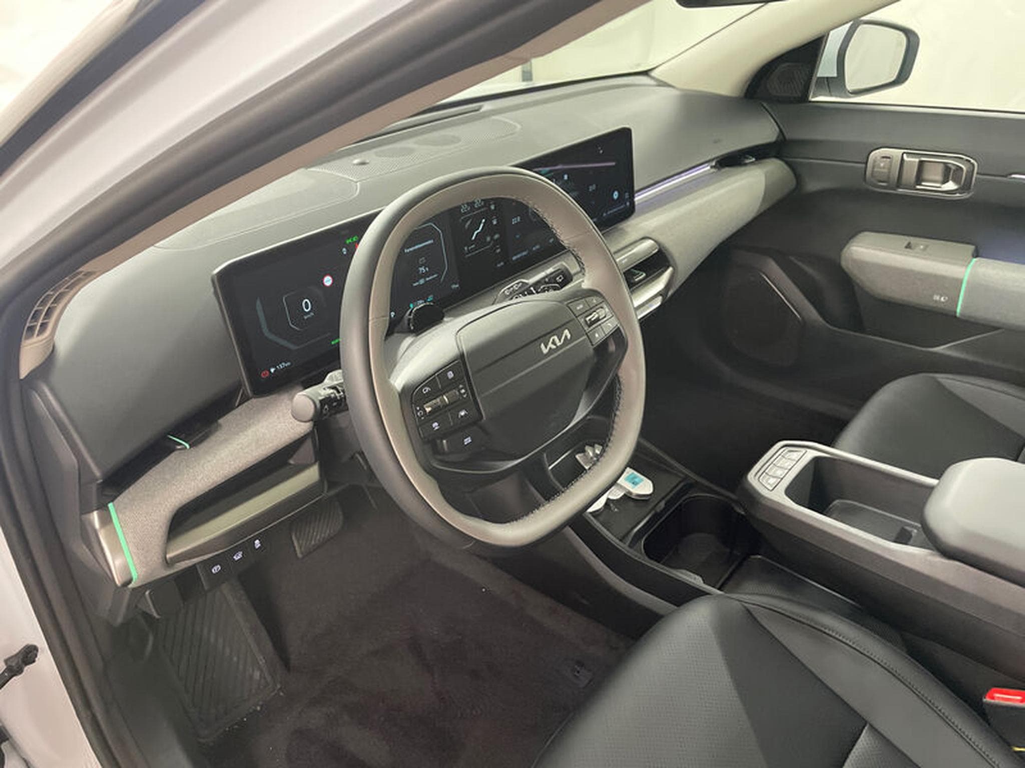 Kia EV4 Earth (2026) - Photo 14