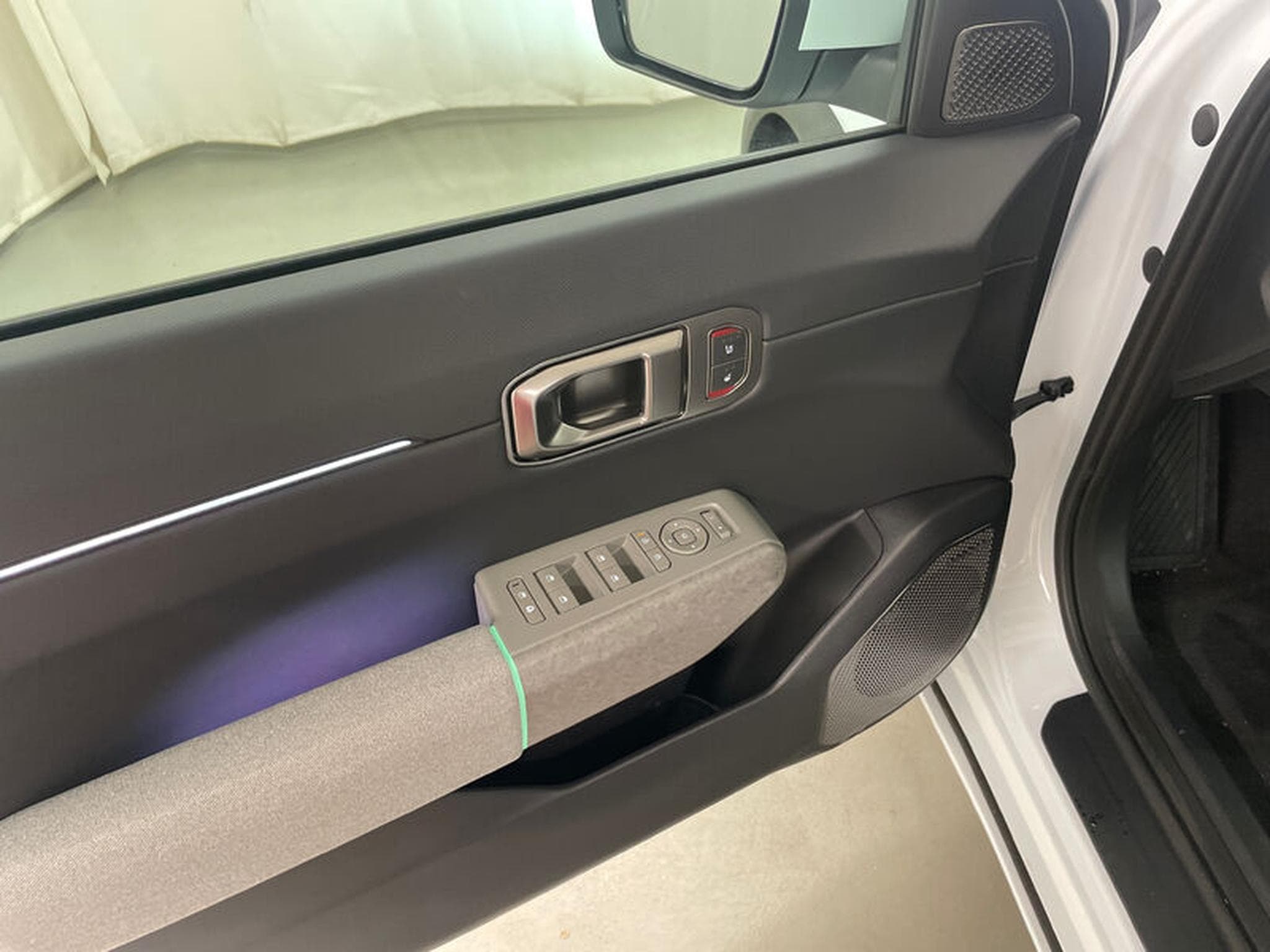 Kia EV4 Earth (2026) - Photo 16