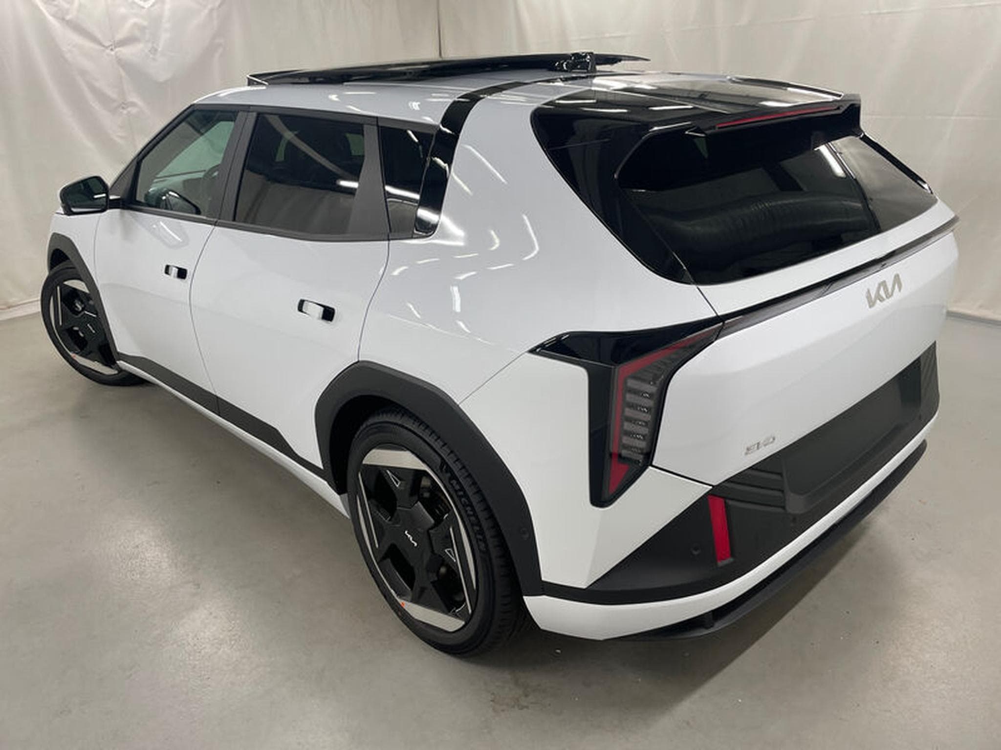 Kia EV4 Earth (2026) - Photo 4